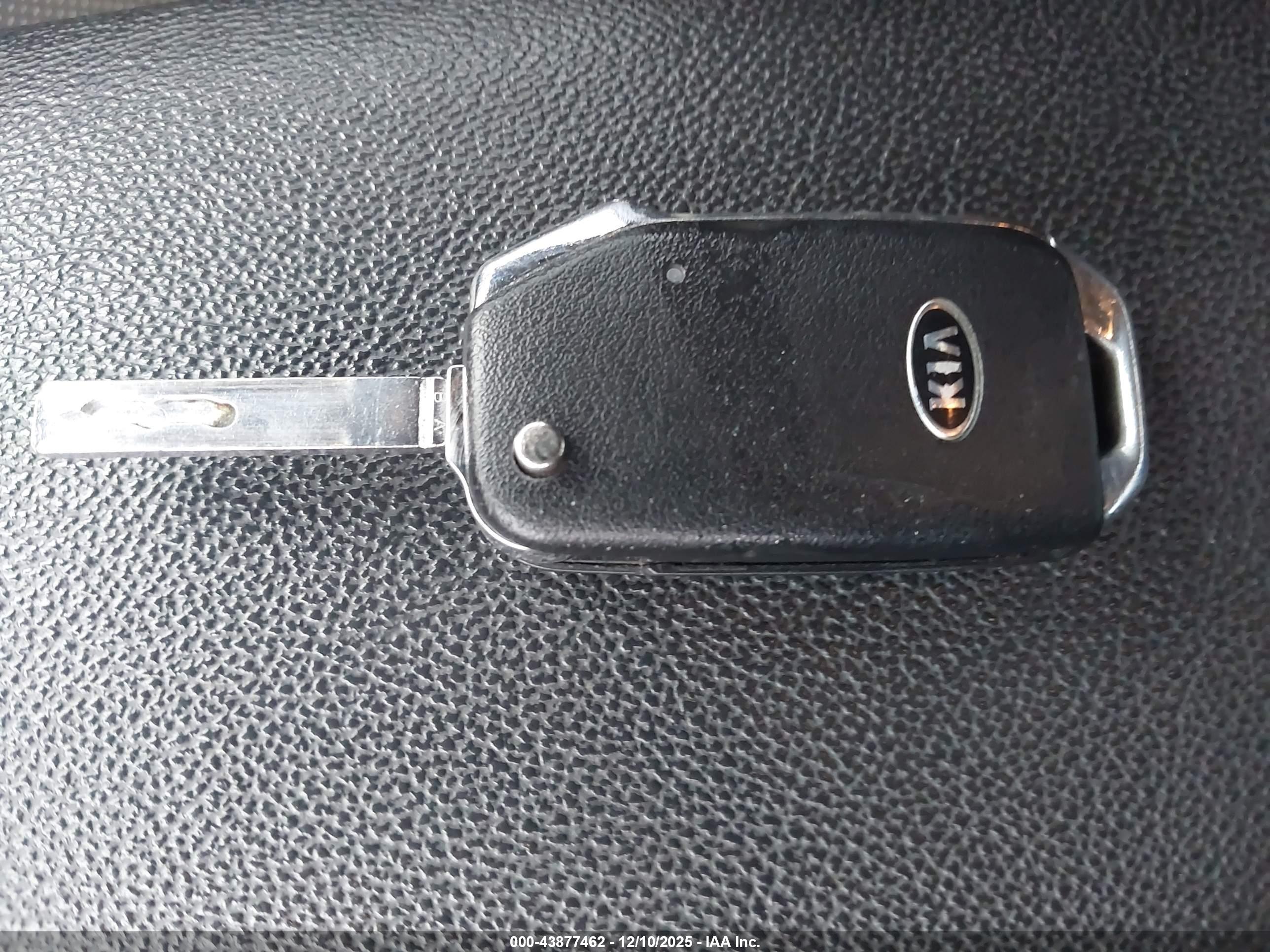 KIA FORTE image 11
