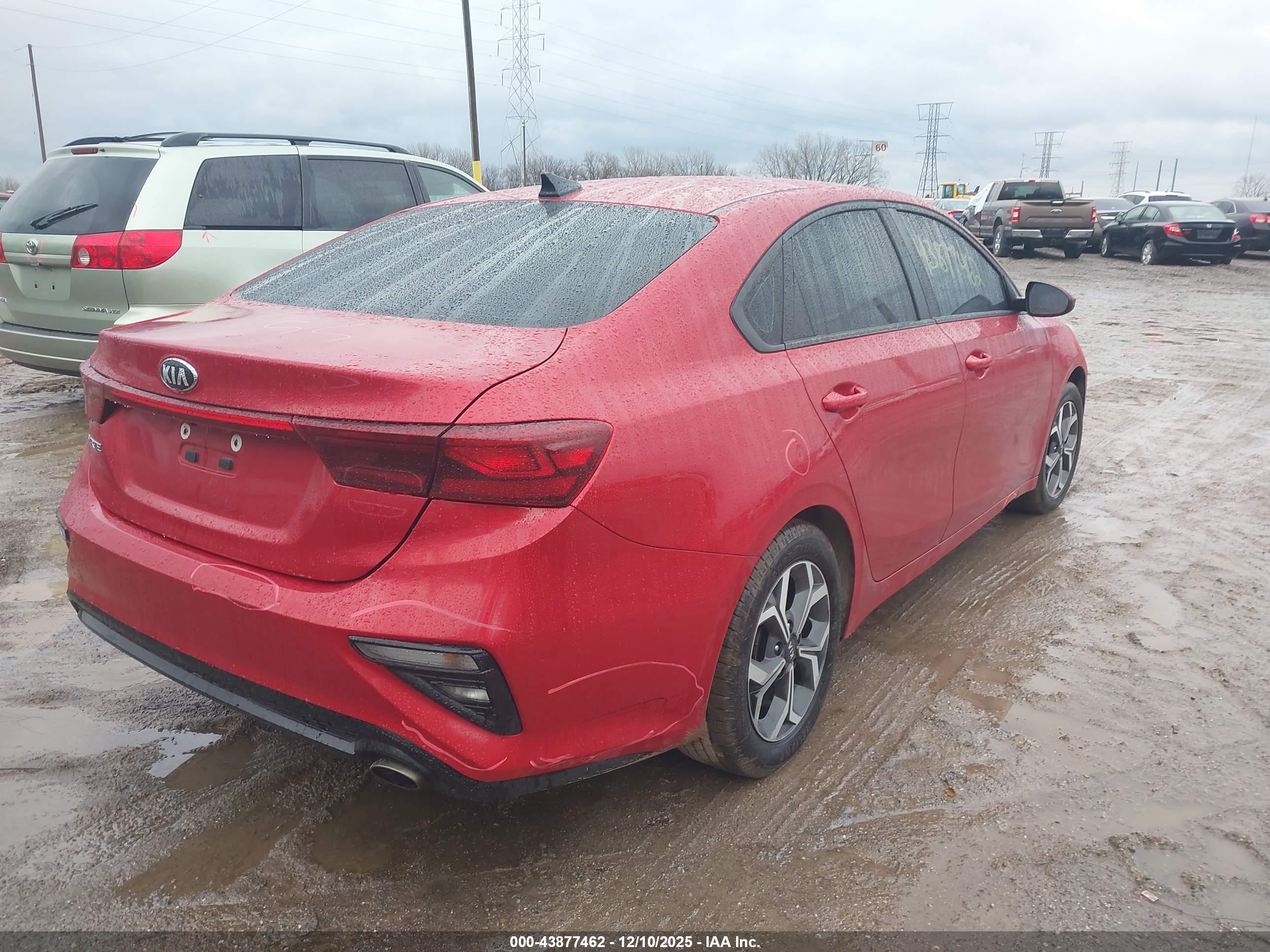 KIA FORTE image 4