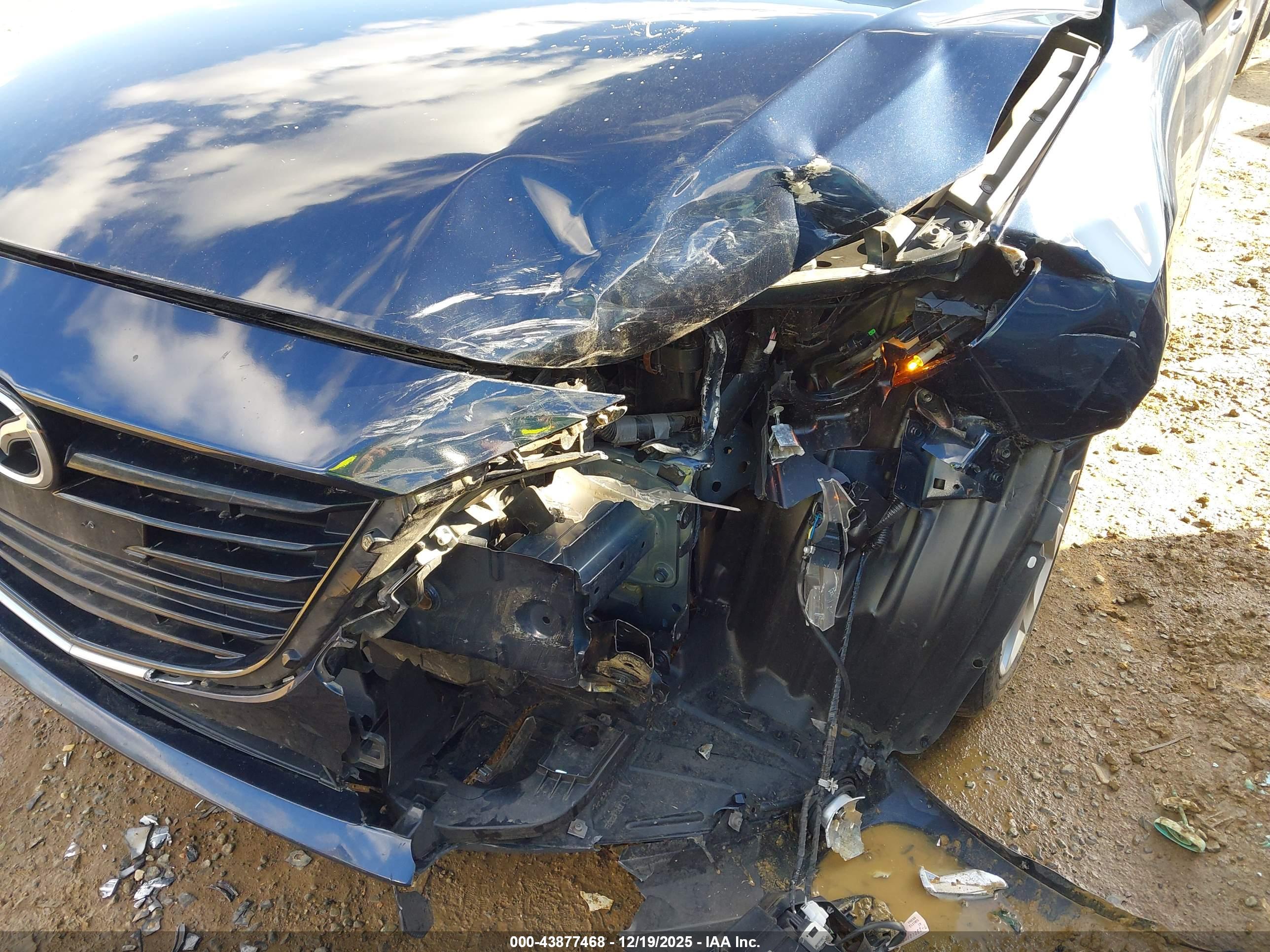 MAZDA MAZDA3 image 6