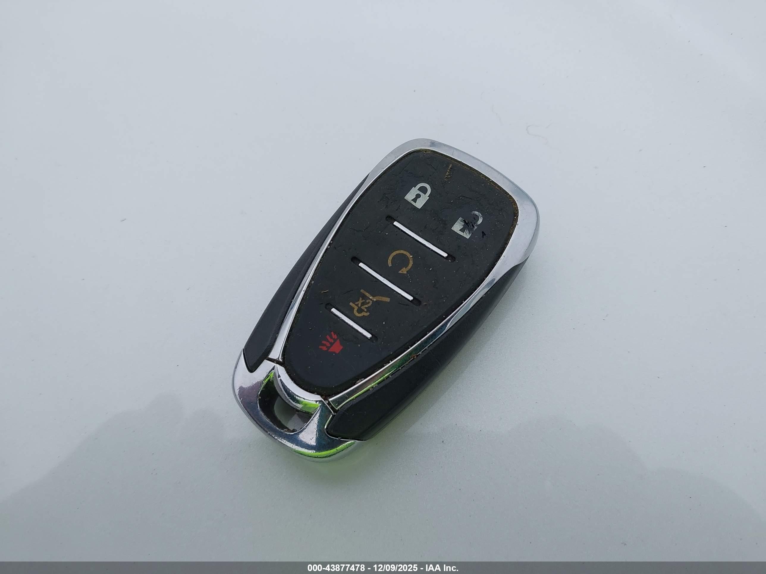 CHEVROLET EQUINOX image 11
