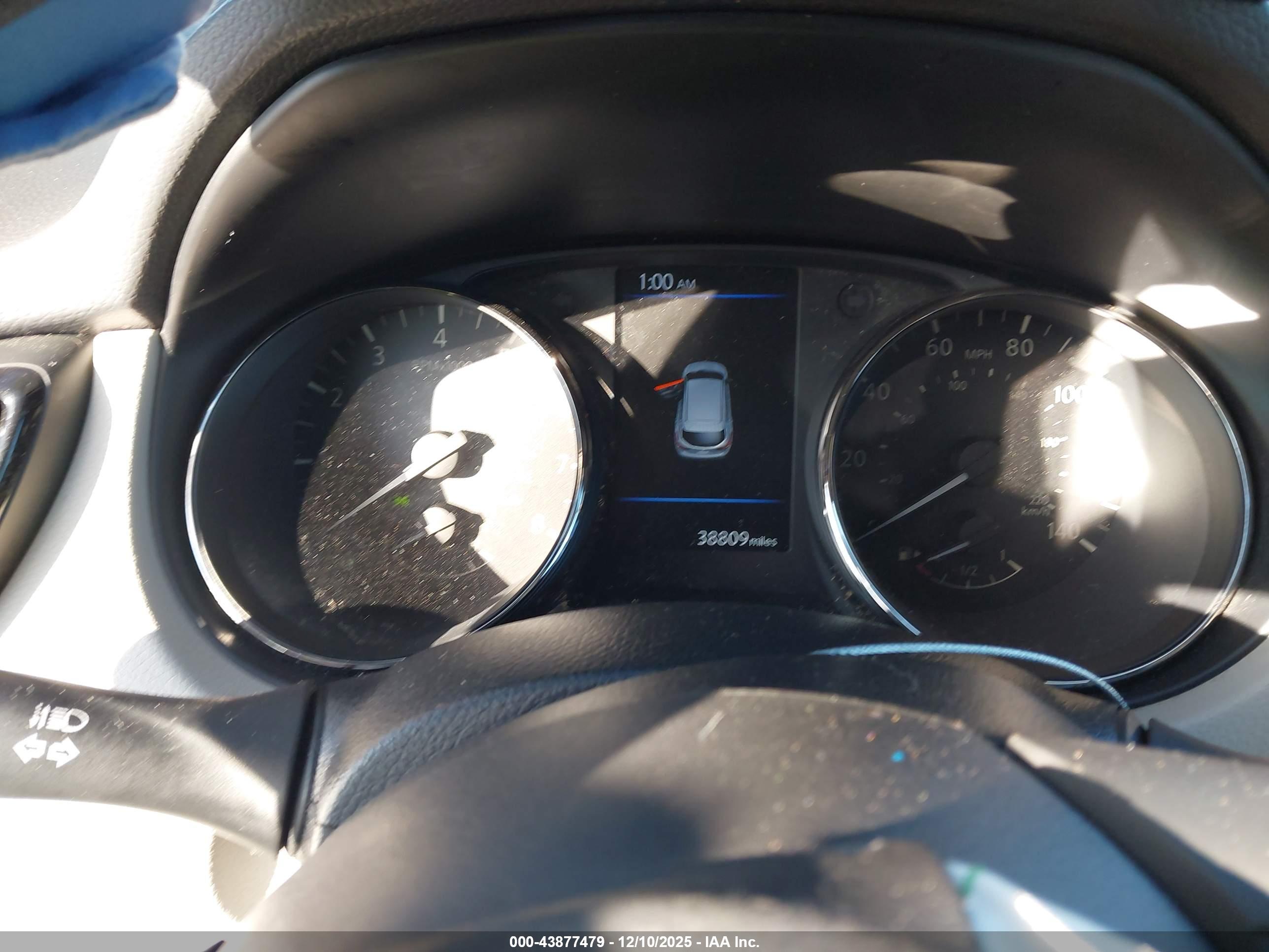 NISSAN ROGUE image 7