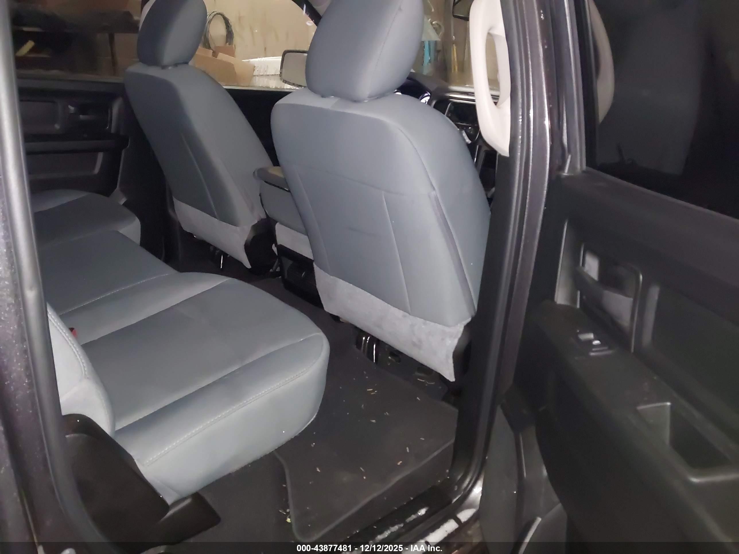 RAM 1500 image 8