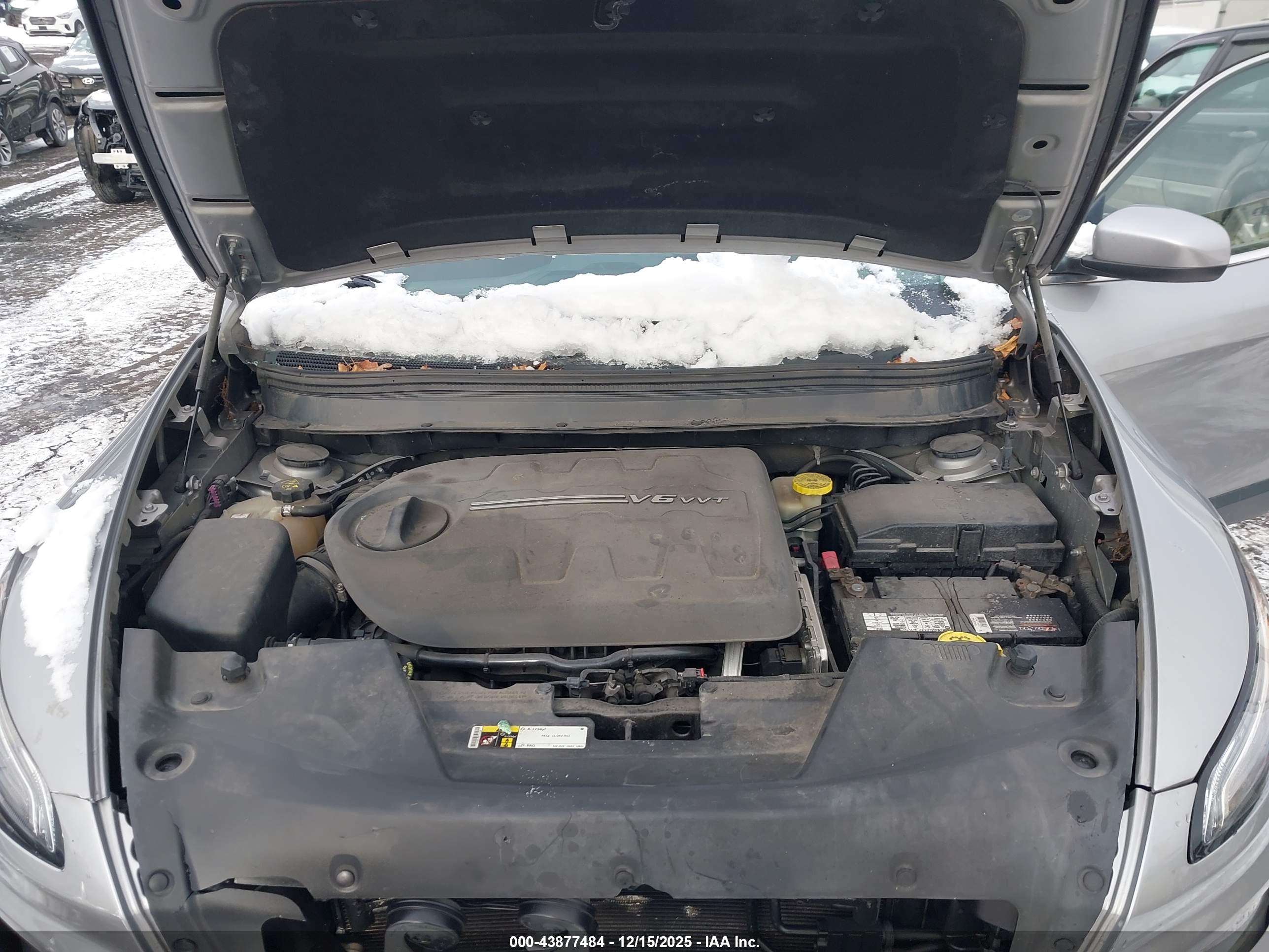 JEEP CHEROKEE image 10