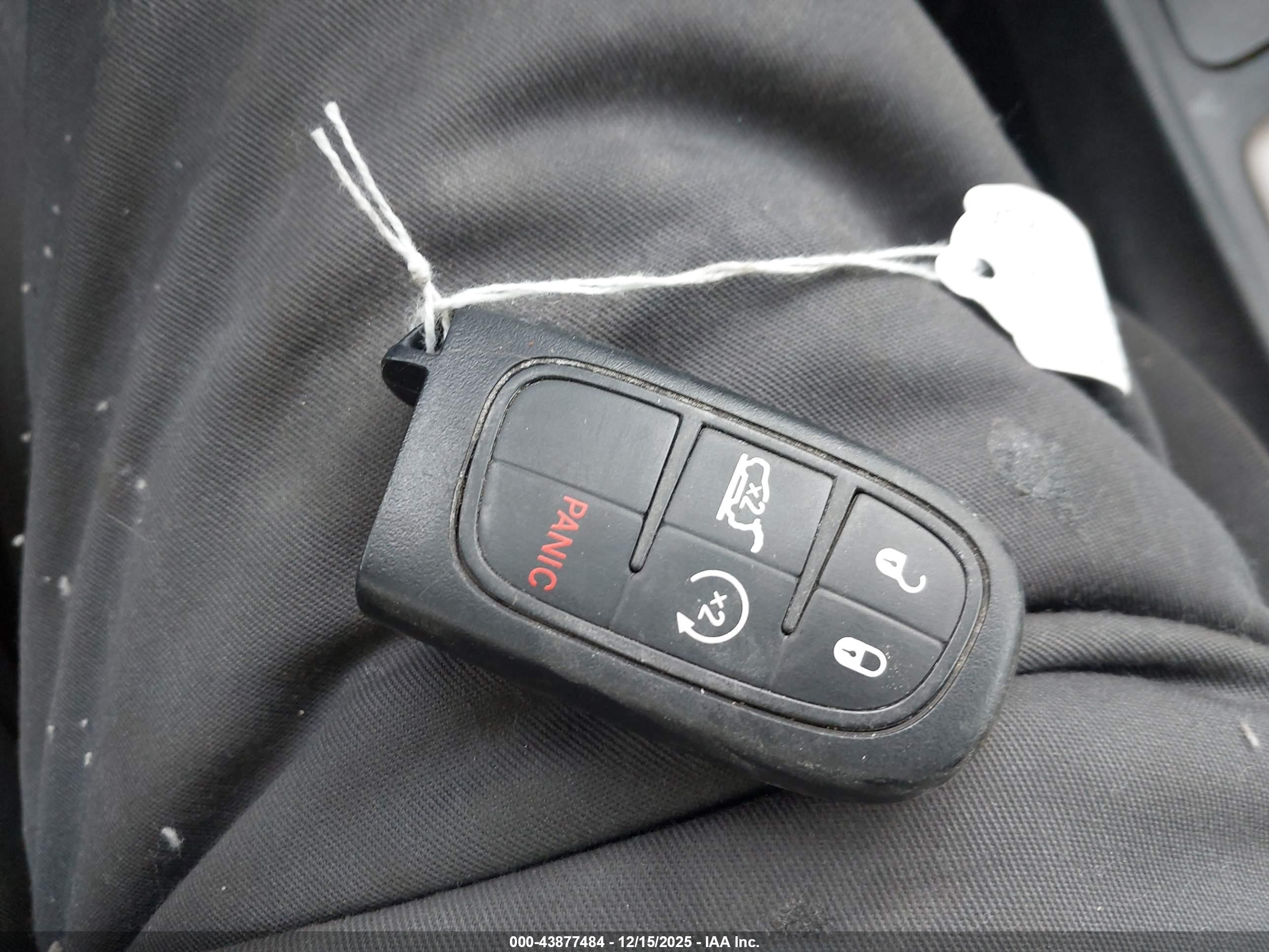 JEEP CHEROKEE image 11