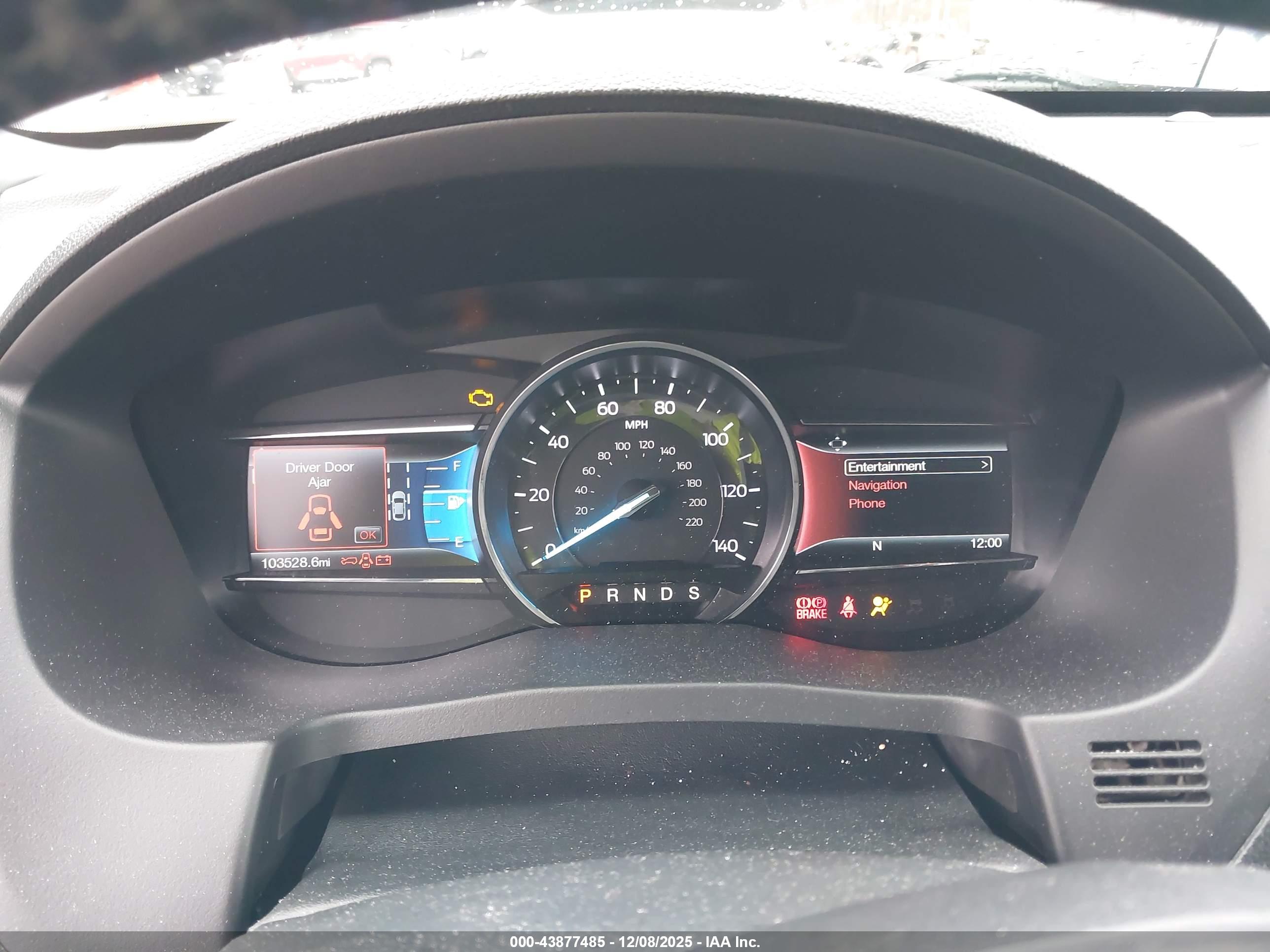 FORD EXPLORER image 7