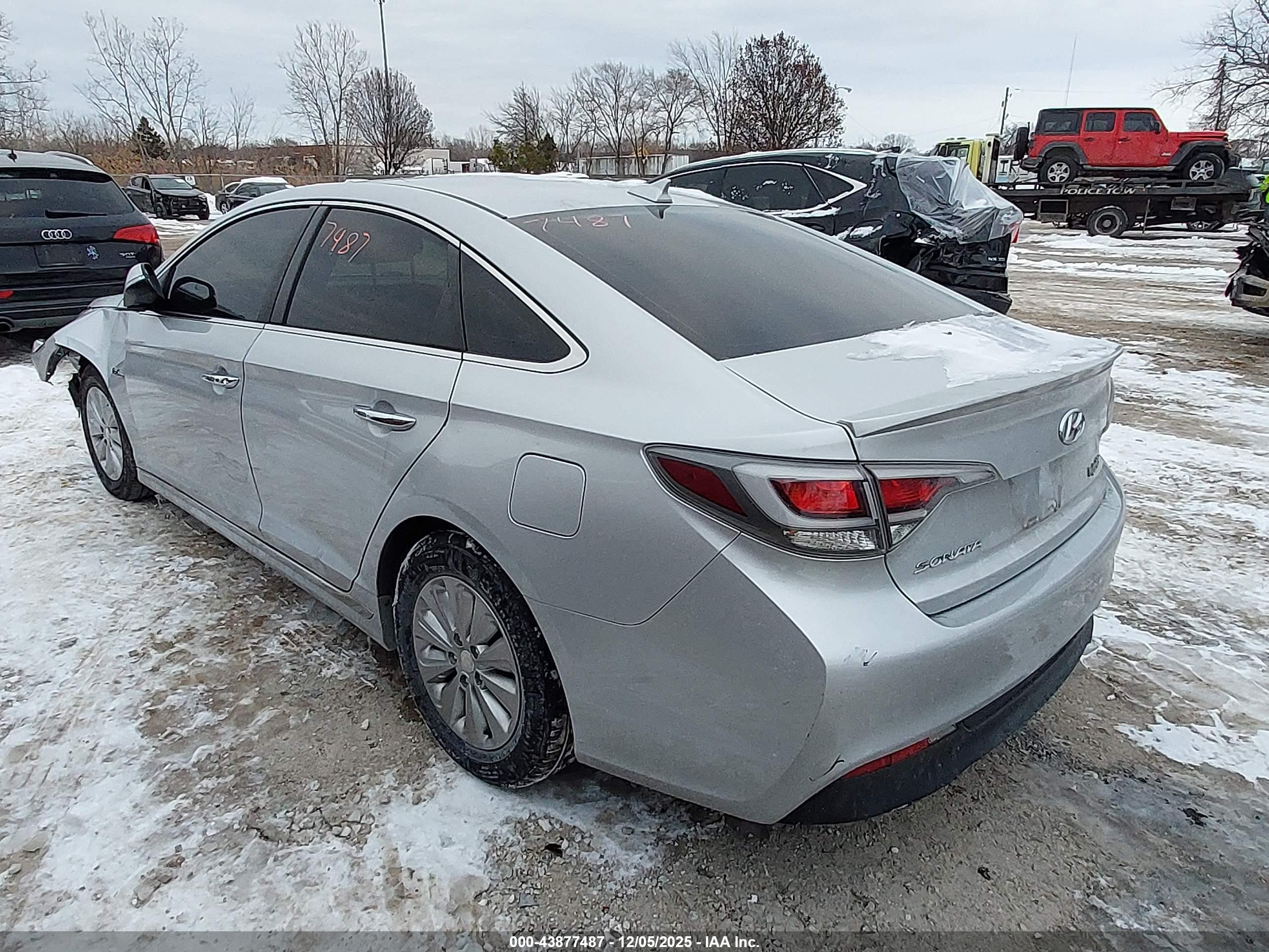 HYUNDAI SONATA image 3