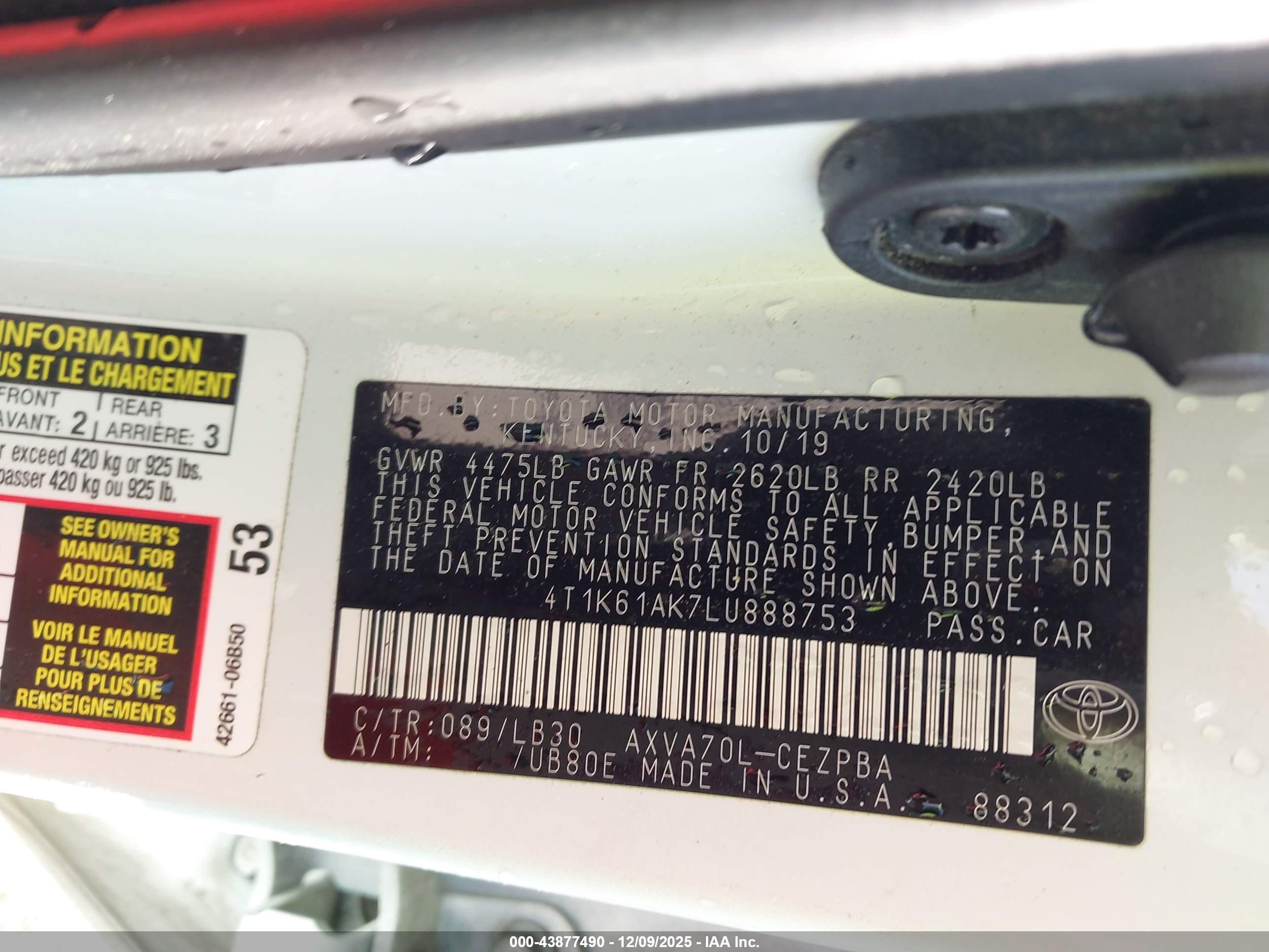 TOYOTA CAMRY image 9