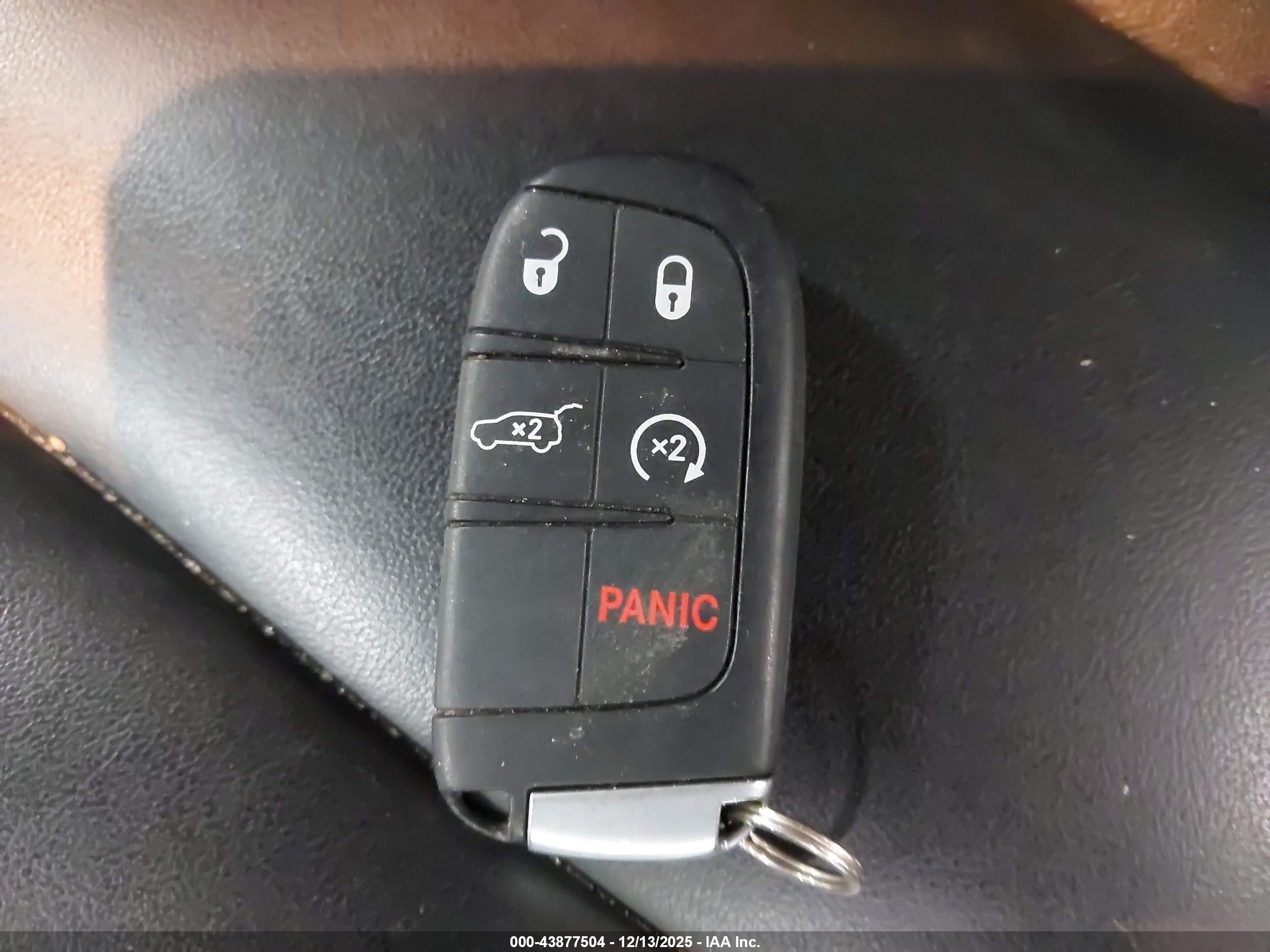 JEEP GRAND image 11