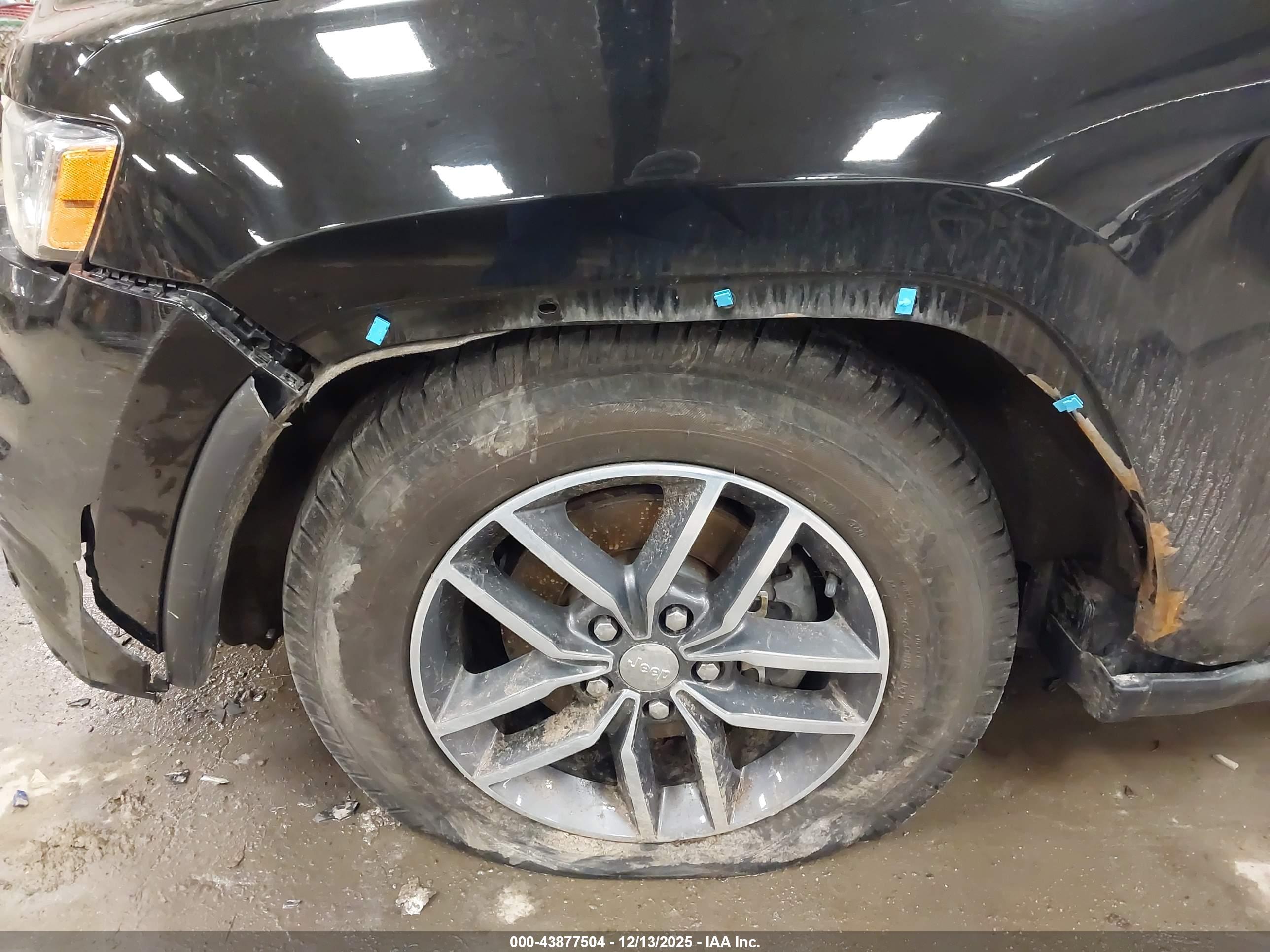 JEEP GRAND image 6