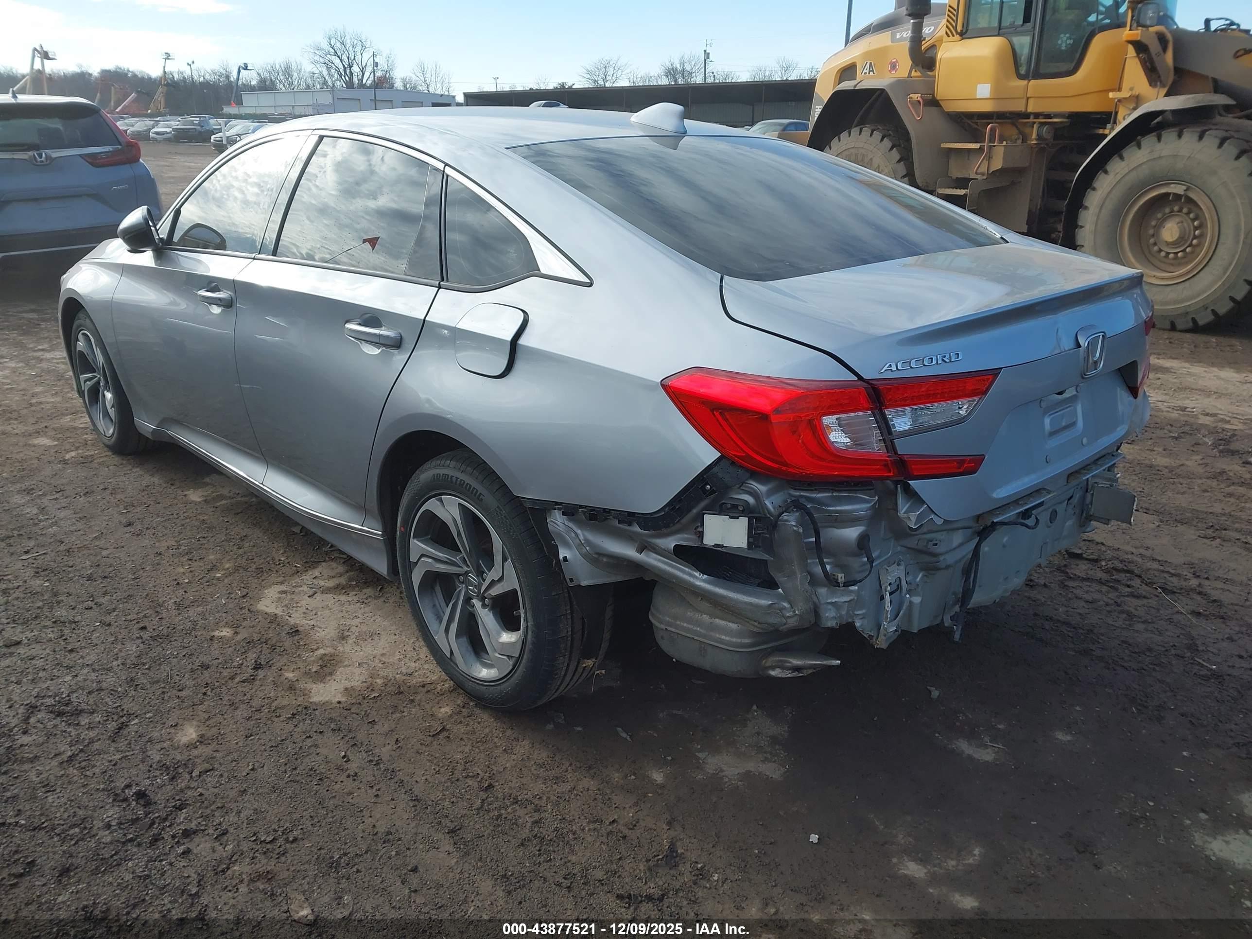 HONDA ACCORD image 3