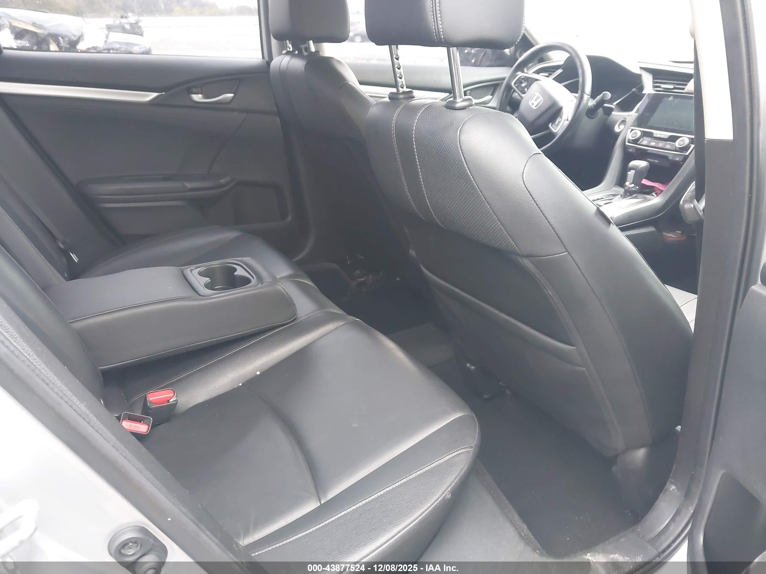 HONDA CIVIC image 8