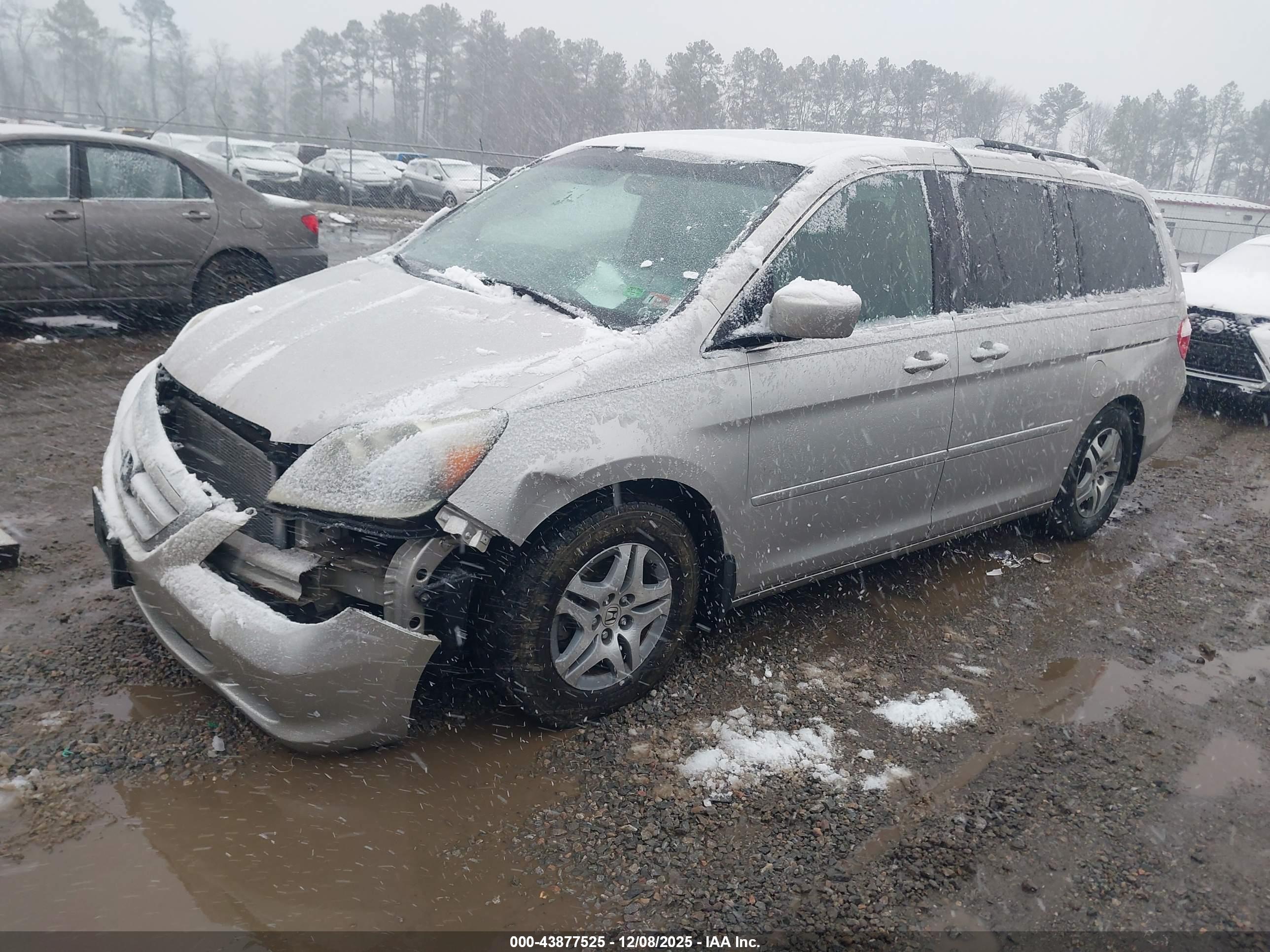 HONDA ODYSSEY image 2