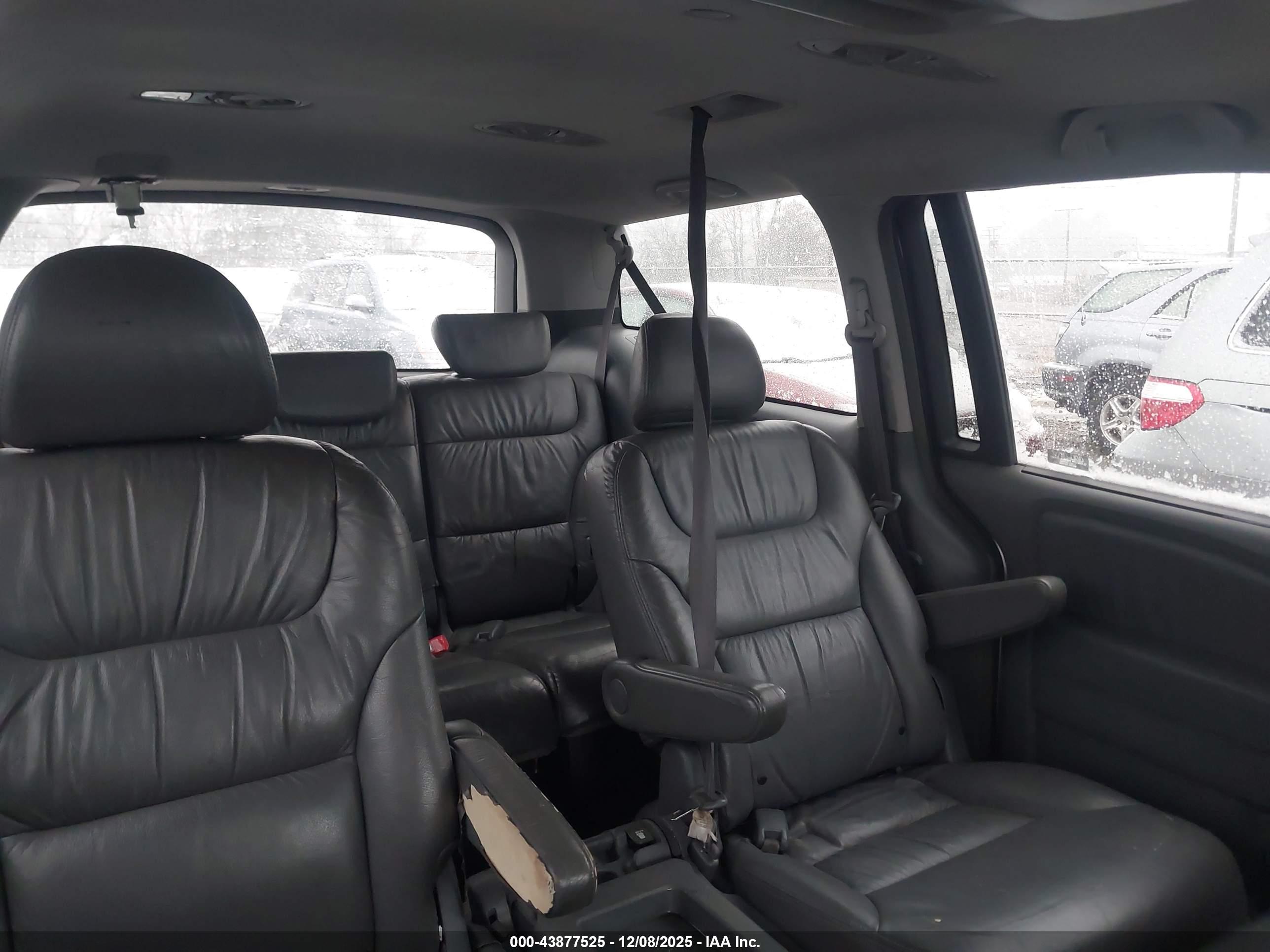 HONDA ODYSSEY image 8