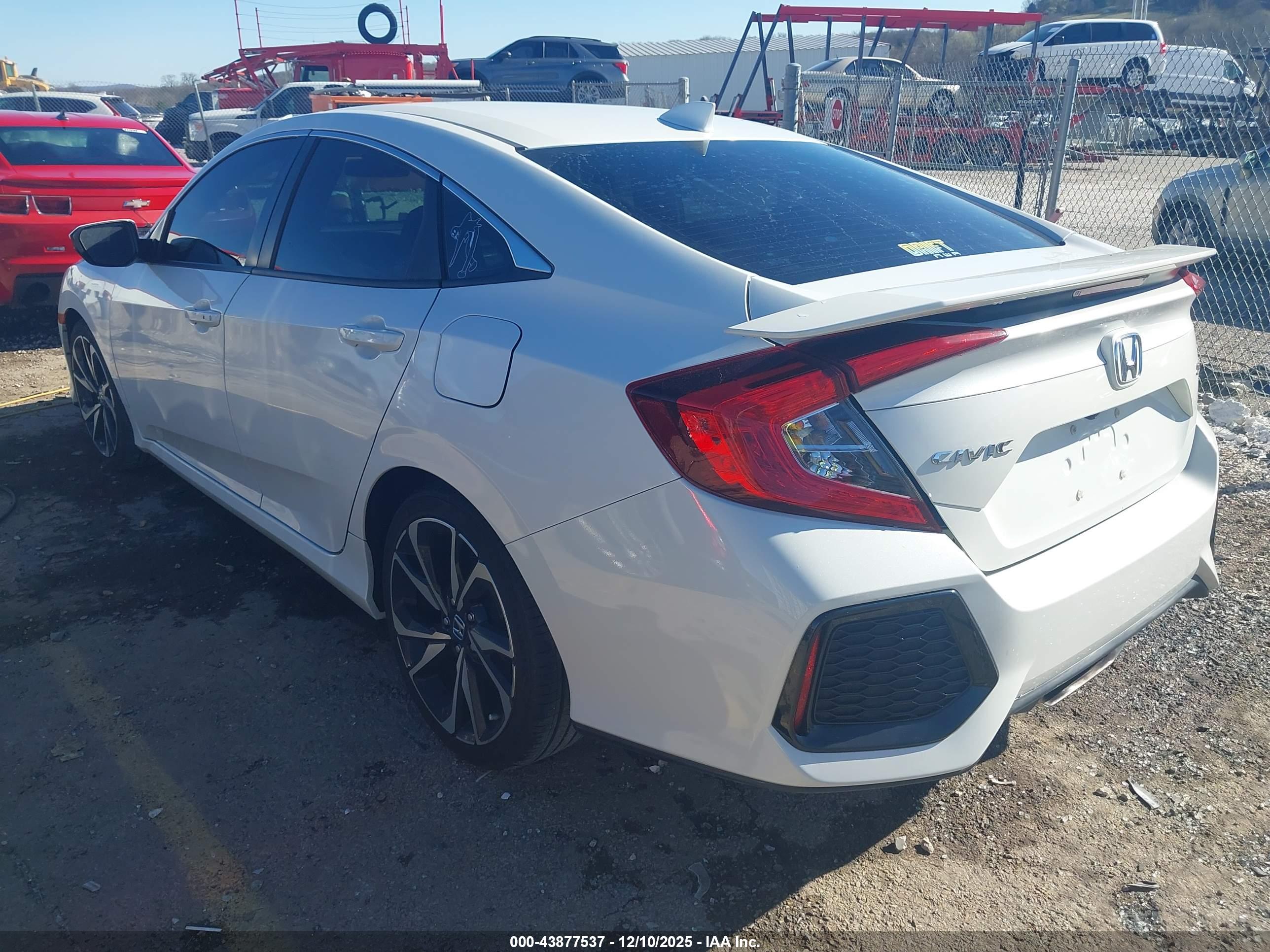 HONDA CIVIC image 3