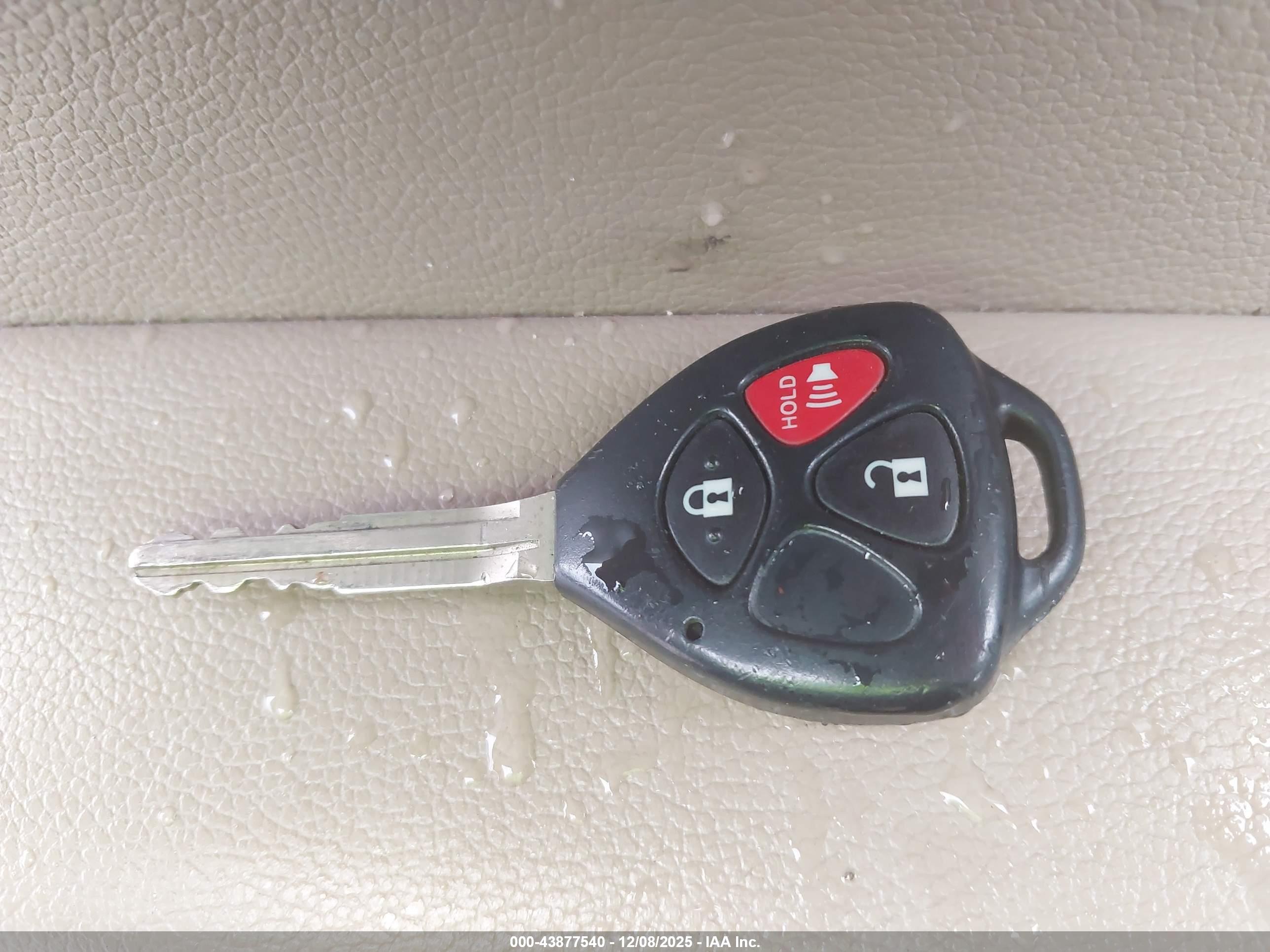 TOYOTA 4RUNNER image 11