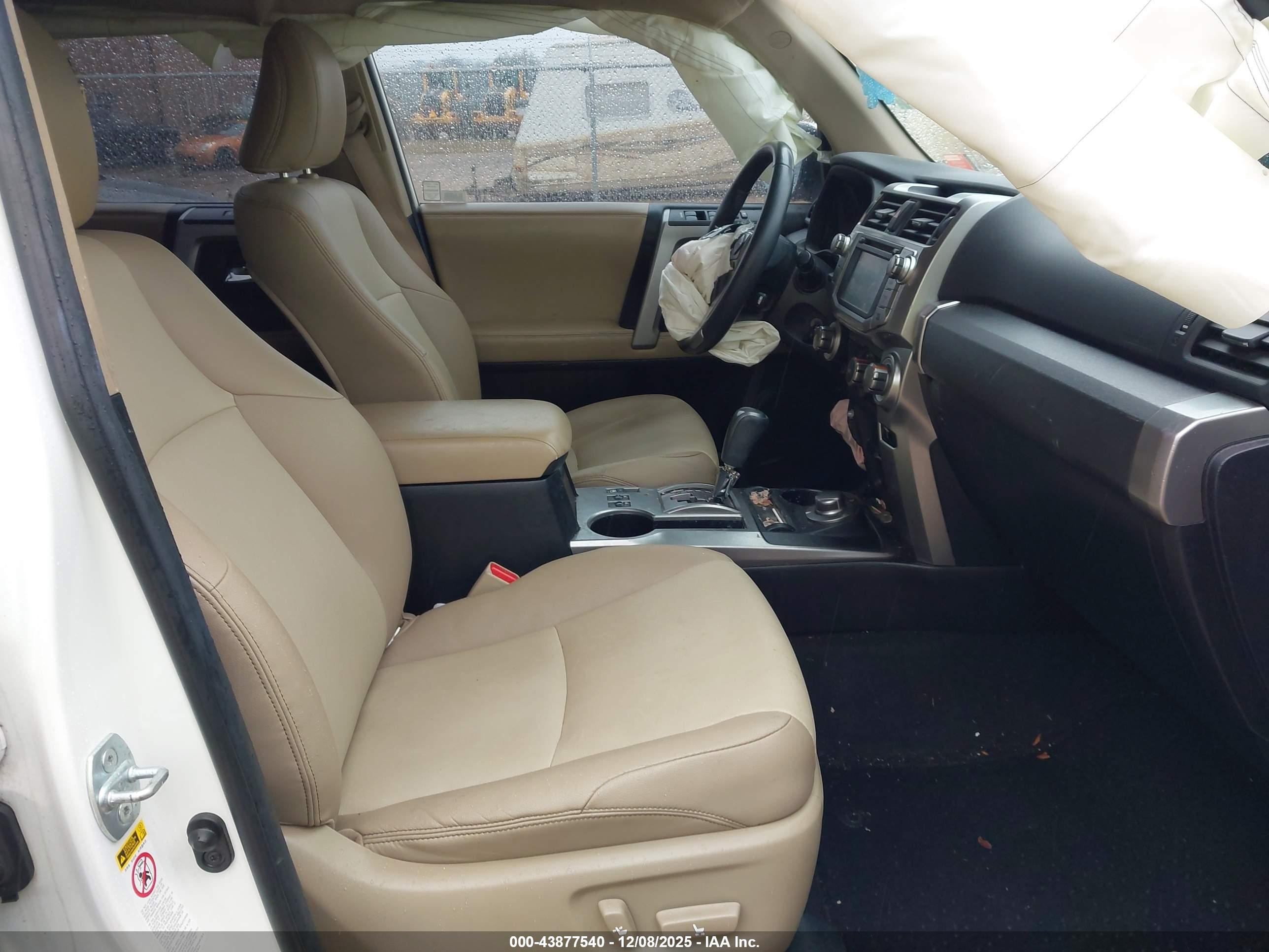 TOYOTA 4RUNNER image 5