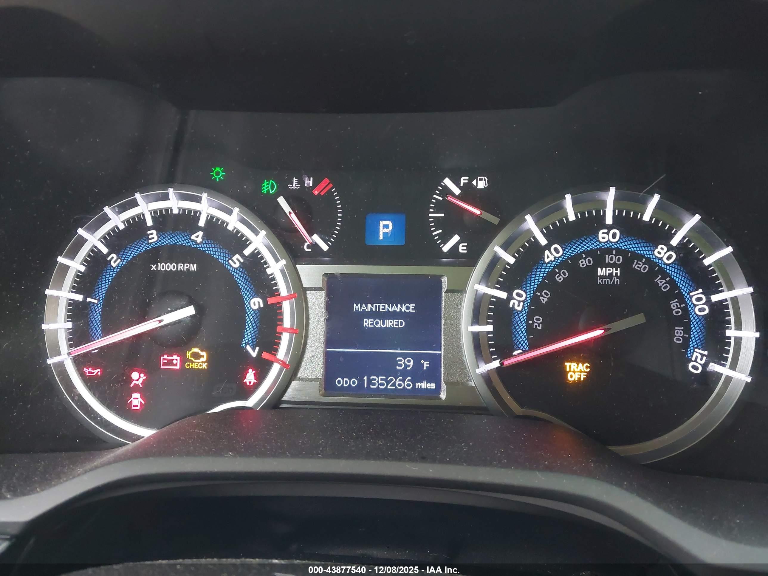 TOYOTA 4RUNNER image 7