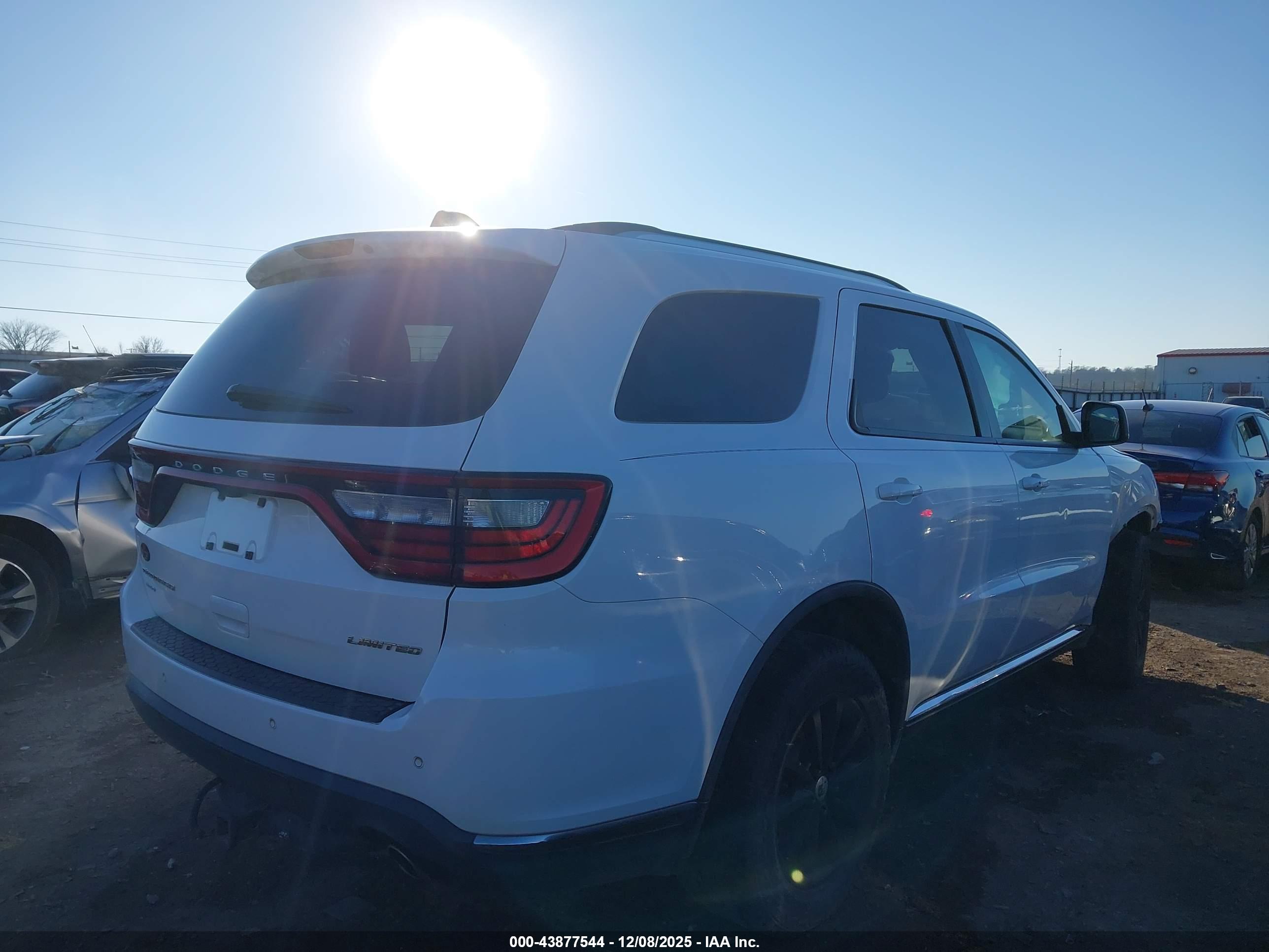 DODGE DURANGO image 4