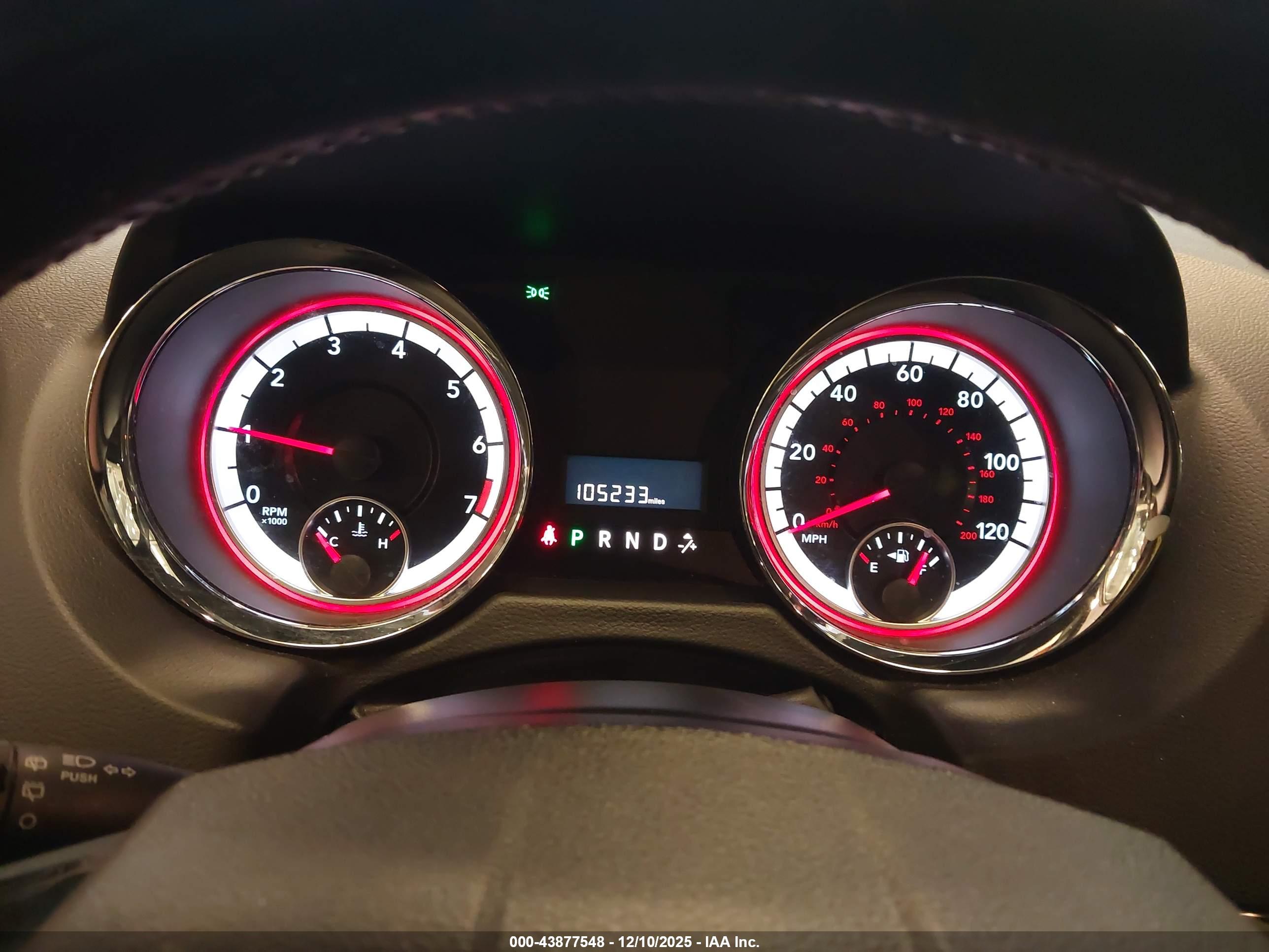 DODGE GRAND image 7