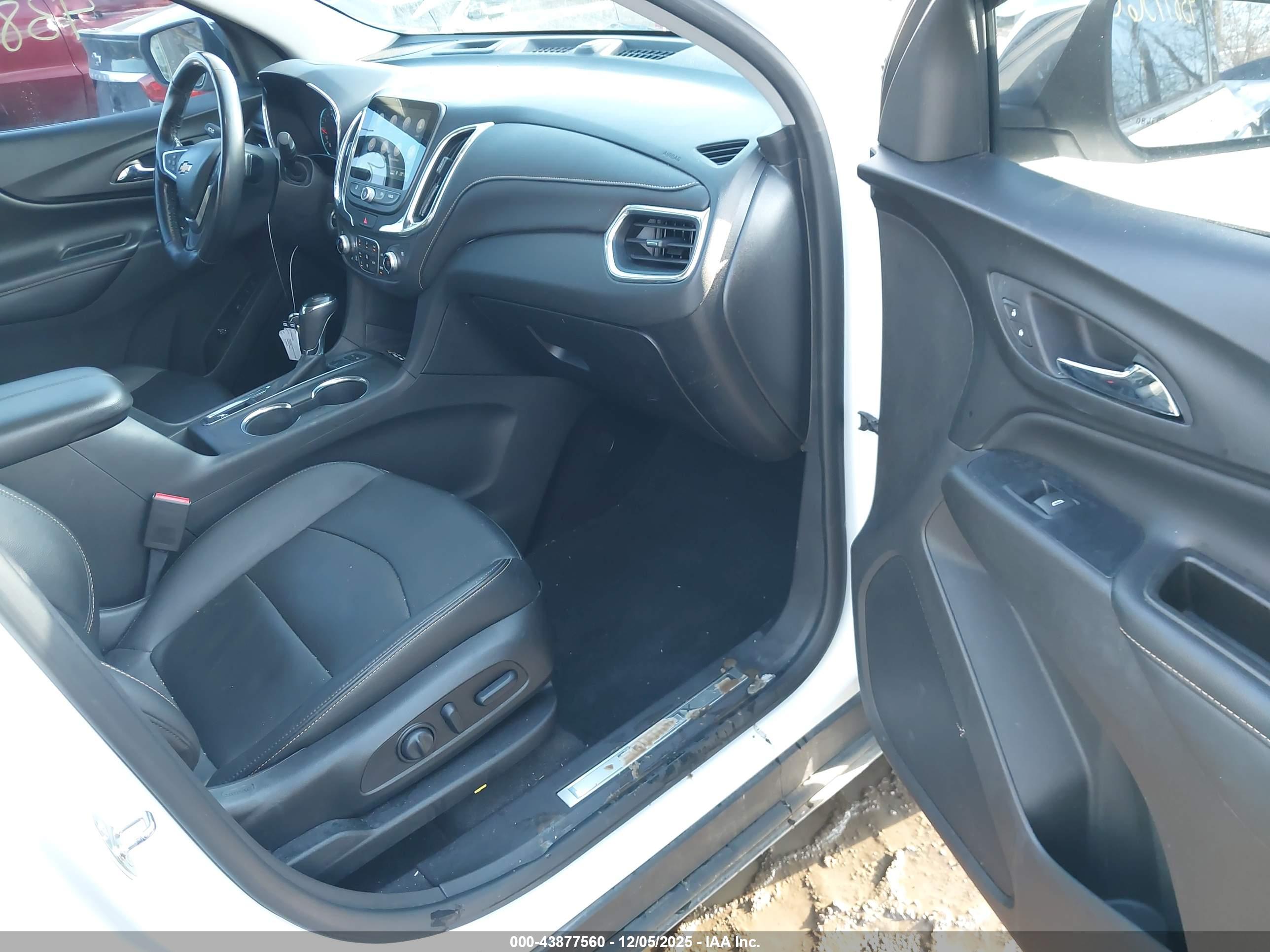 CHEVROLET EQUINOX image 5