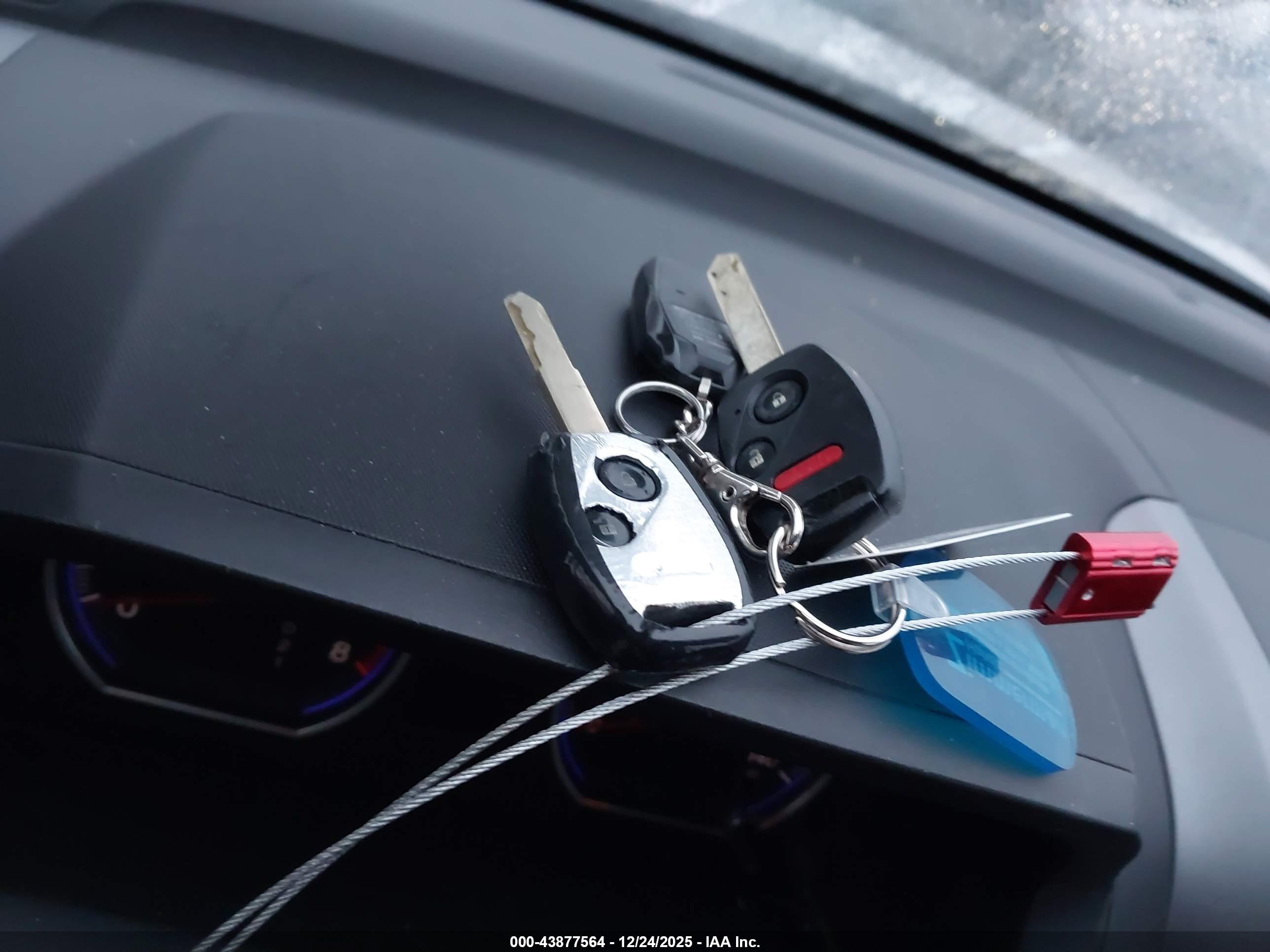 HONDA CR-V image 11