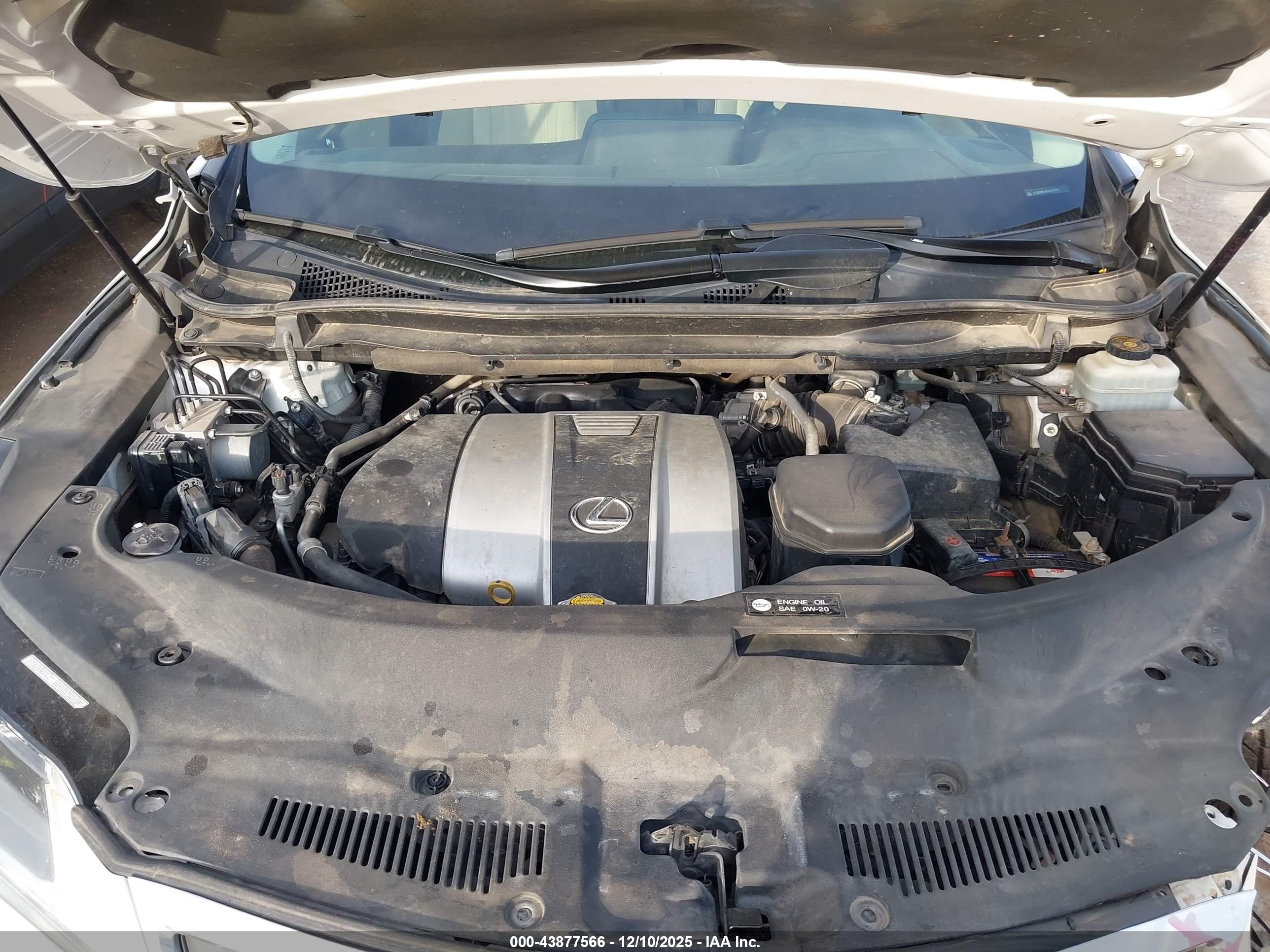 LEXUS RX image 10