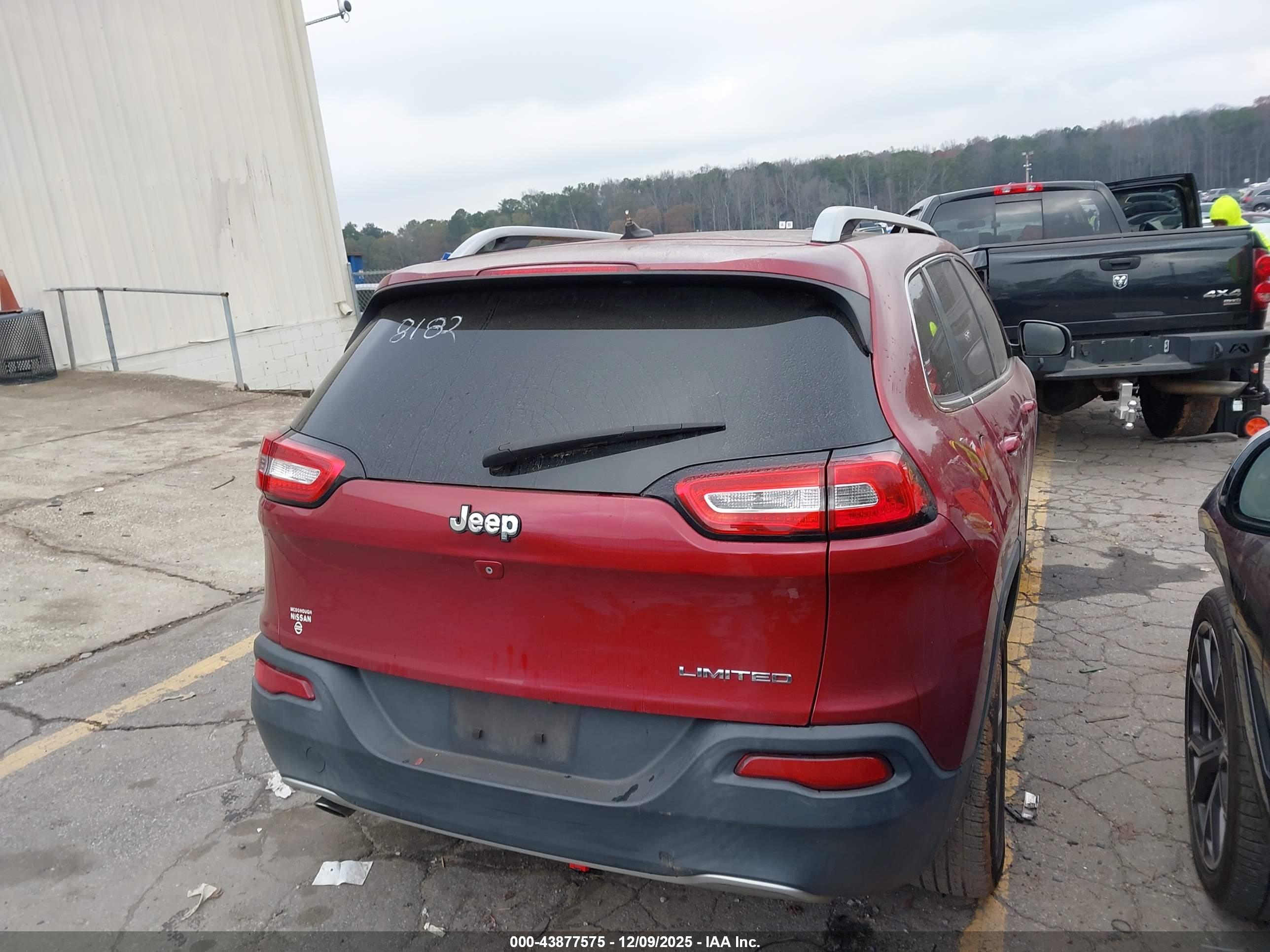 JEEP CHEROKEE image 4