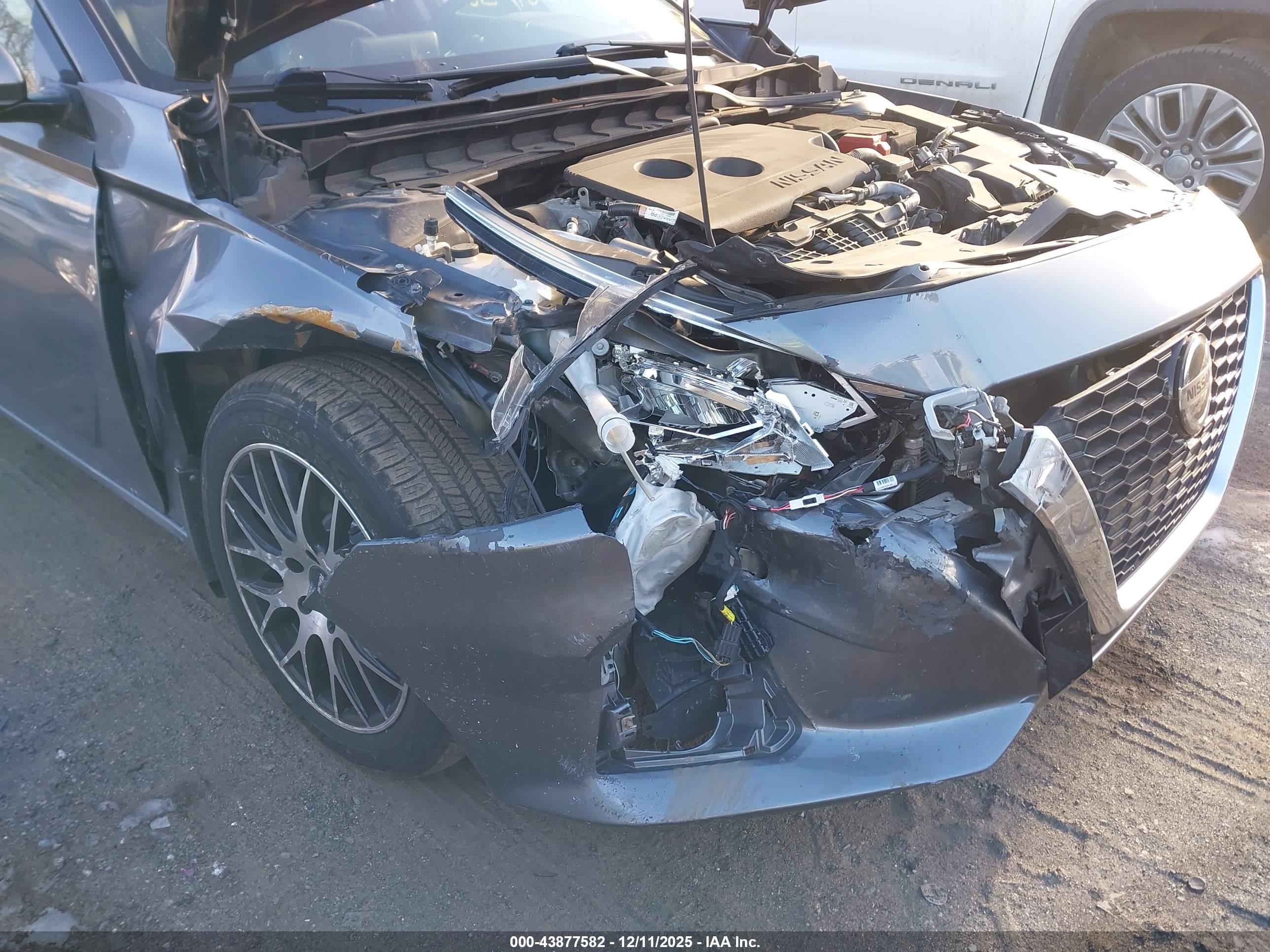 NISSAN ALTIMA image 6