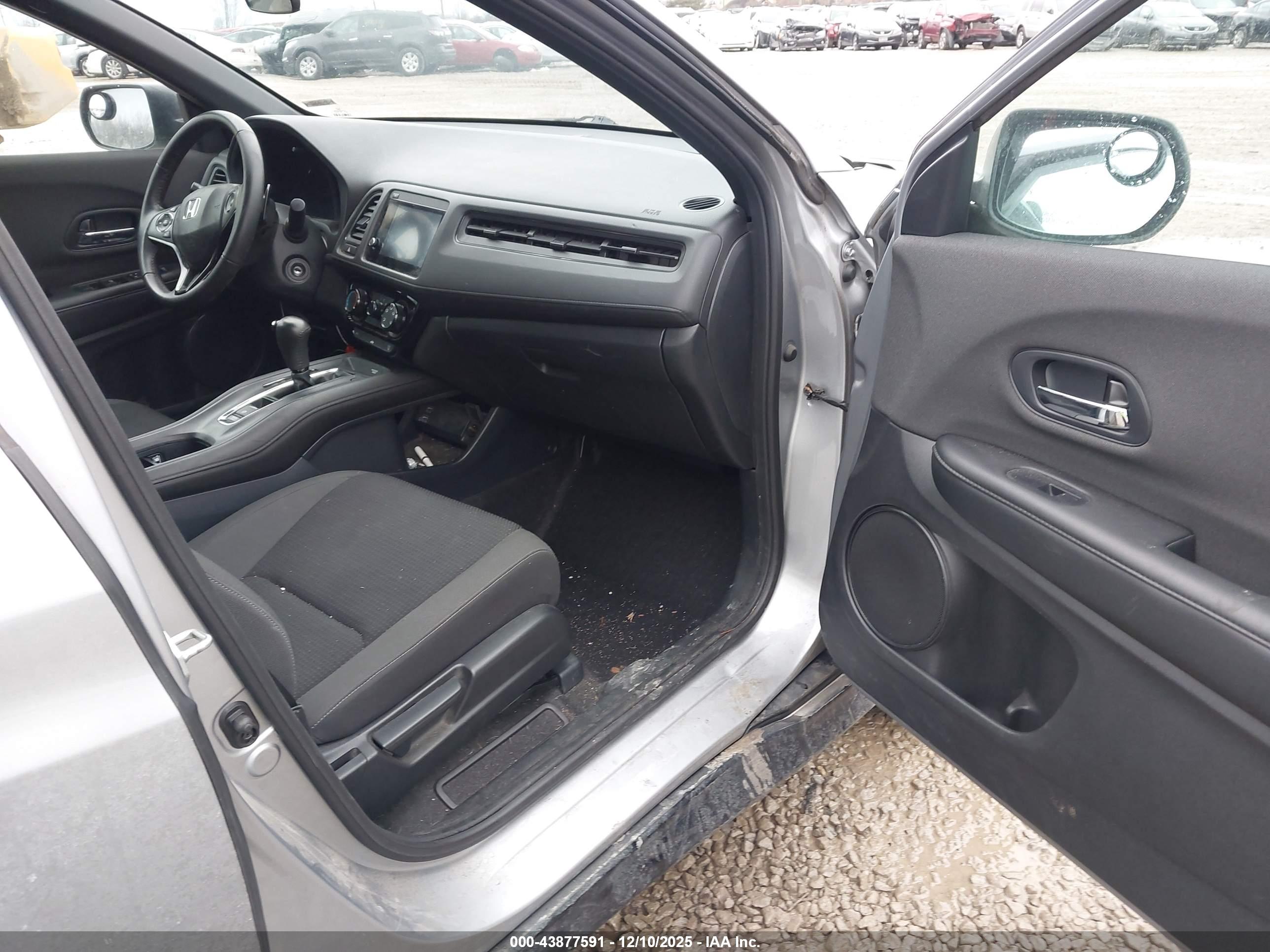 HONDA HR-V image 5