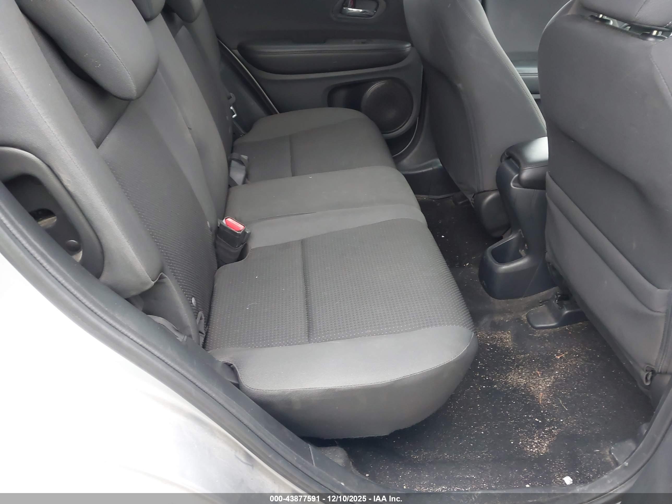 HONDA HR-V image 8