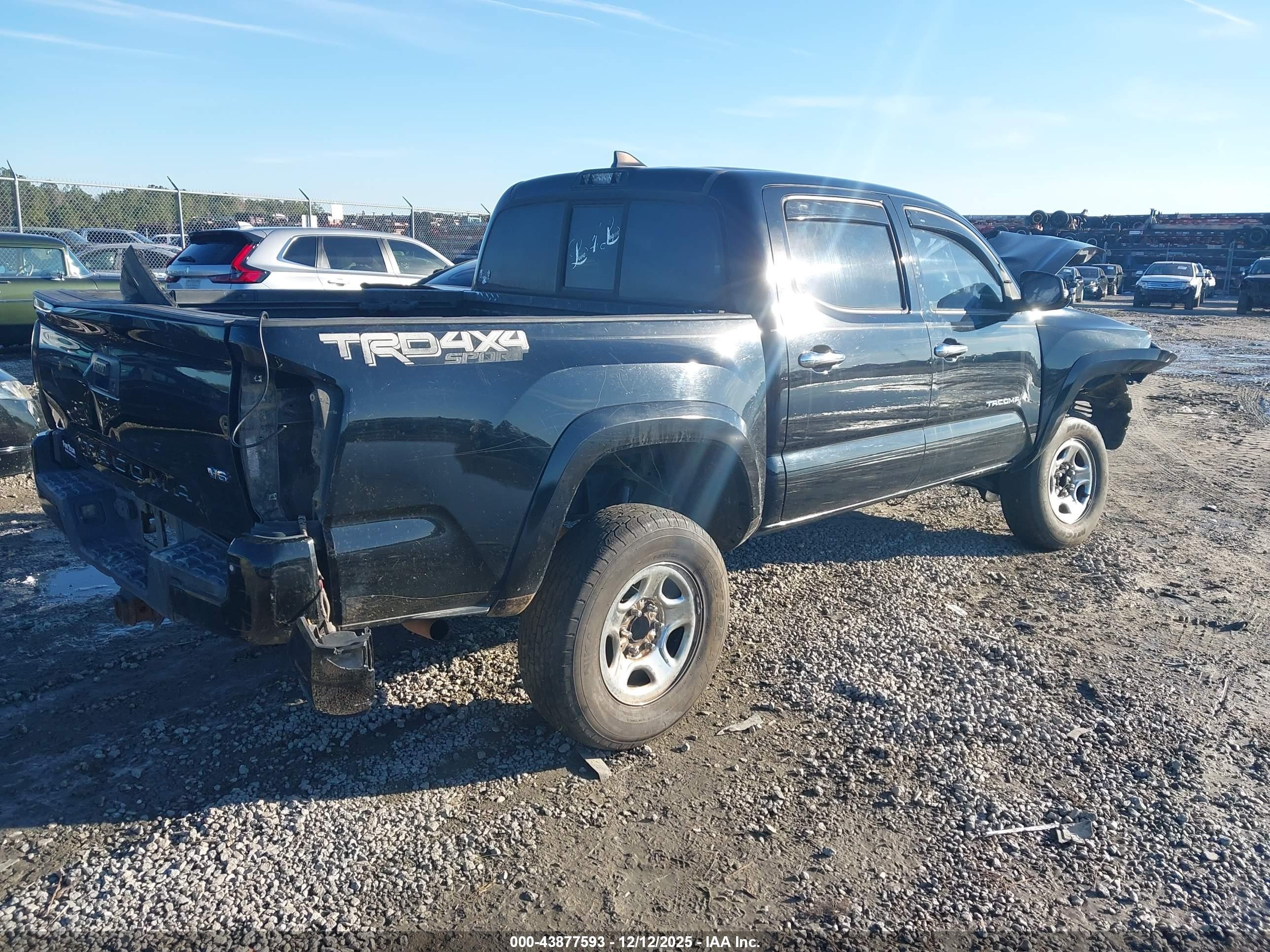 TOYOTA TACOMA image 4