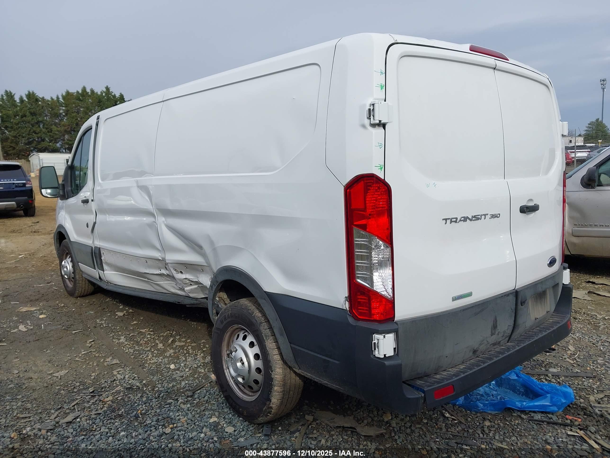 FORD TRANSIT-350 image 3