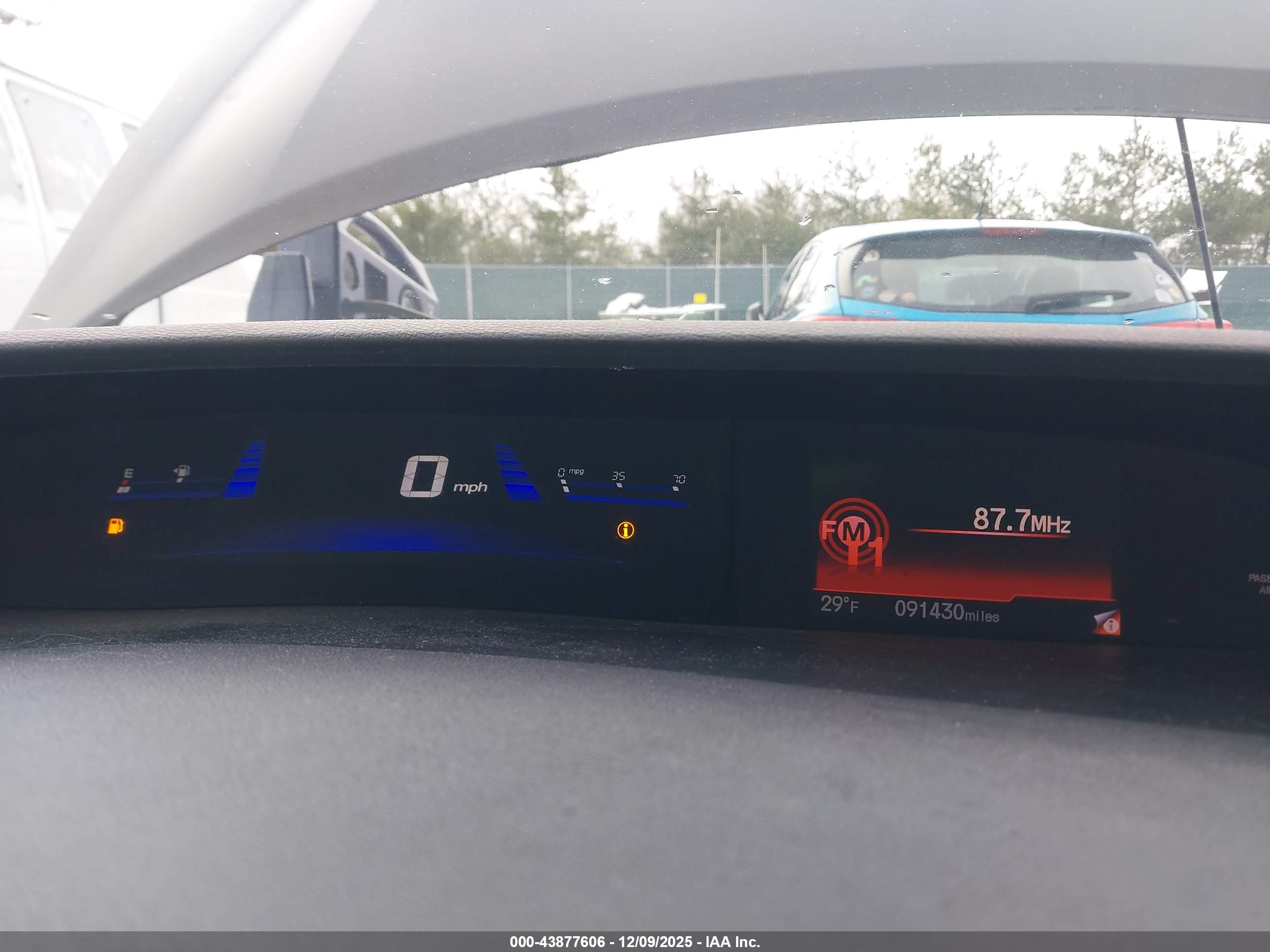HONDA CIVIC image 7