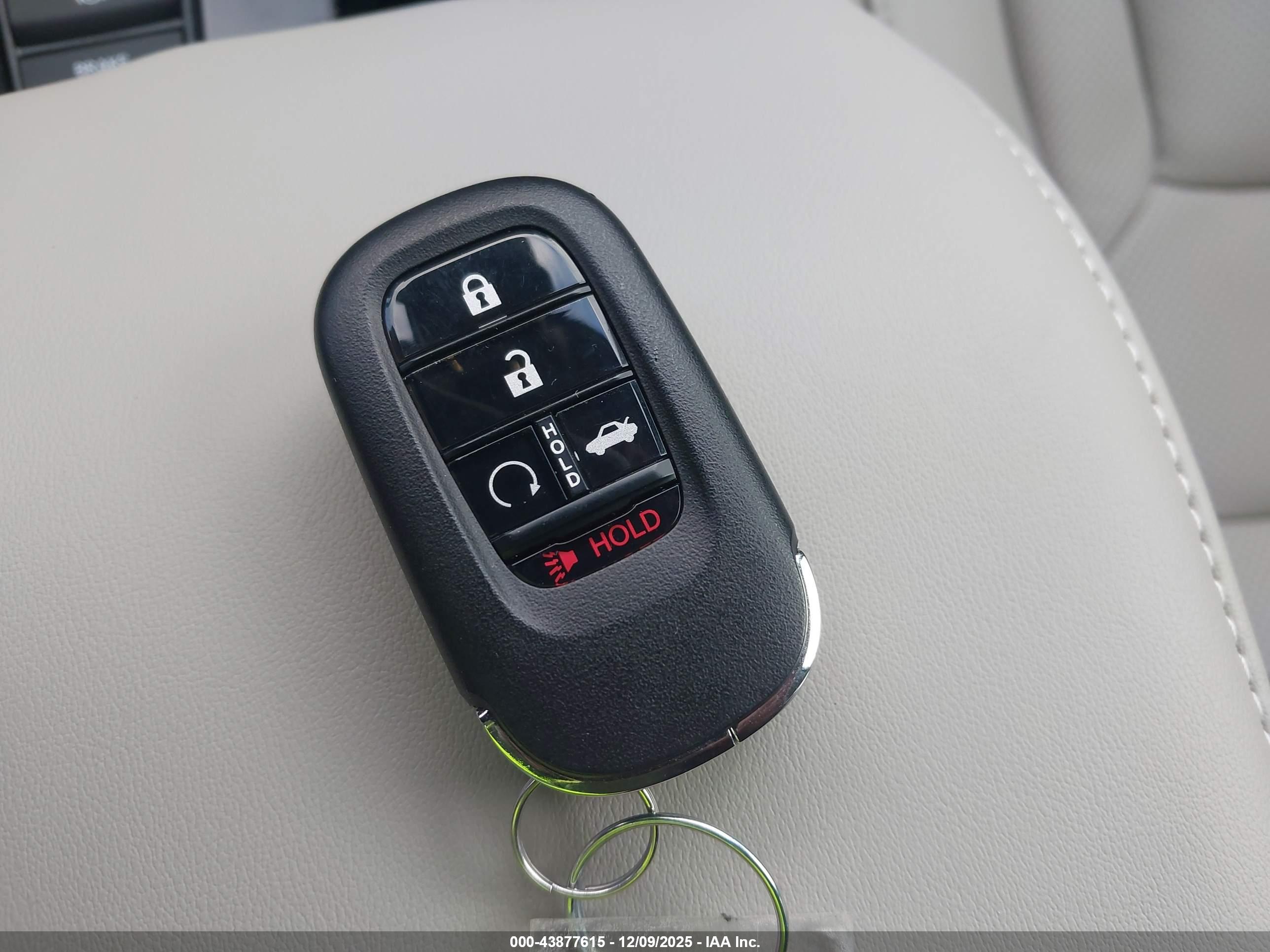 HONDA ACCORD image 11