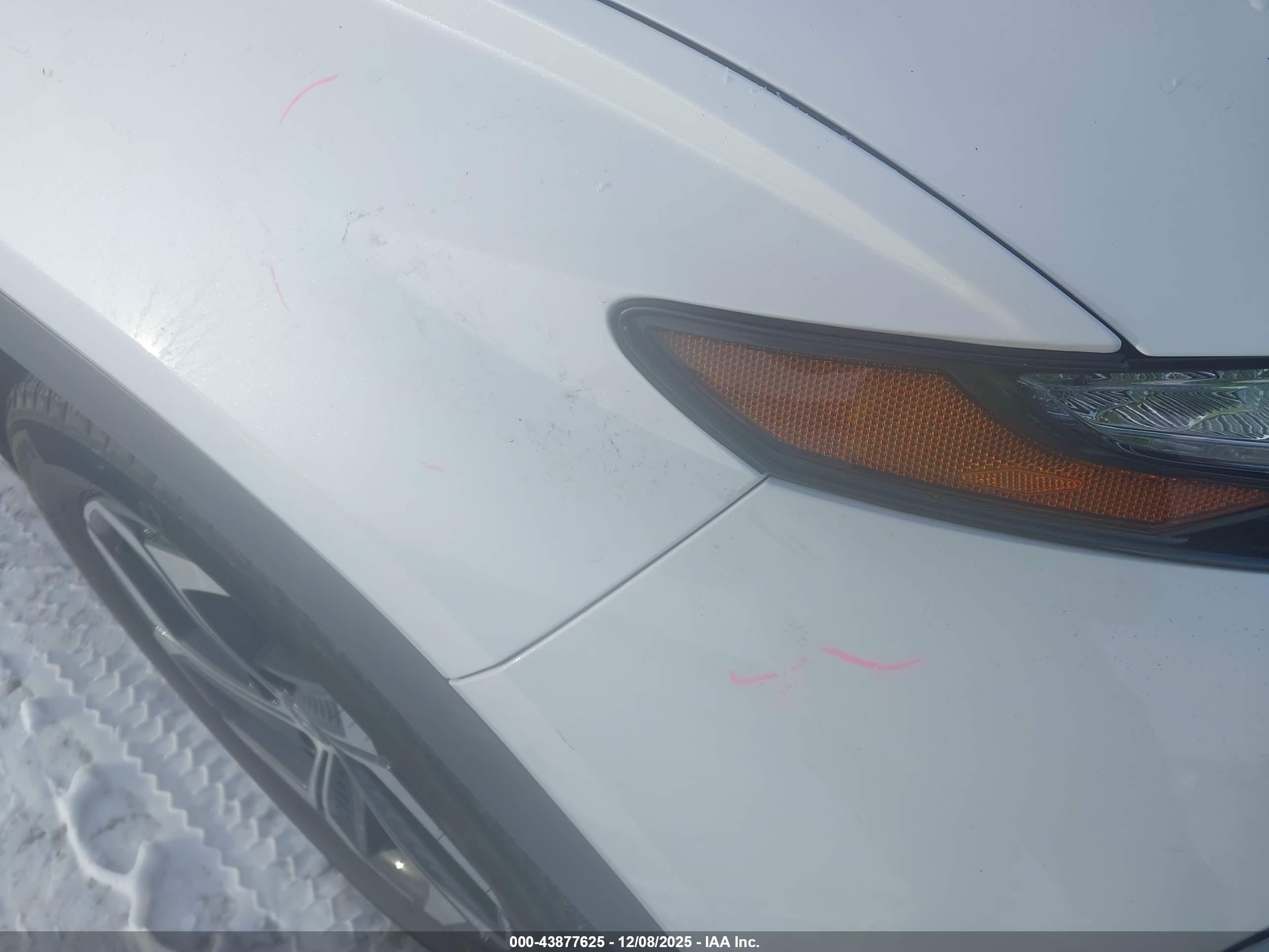 HYUNDAI TUCSON image 6