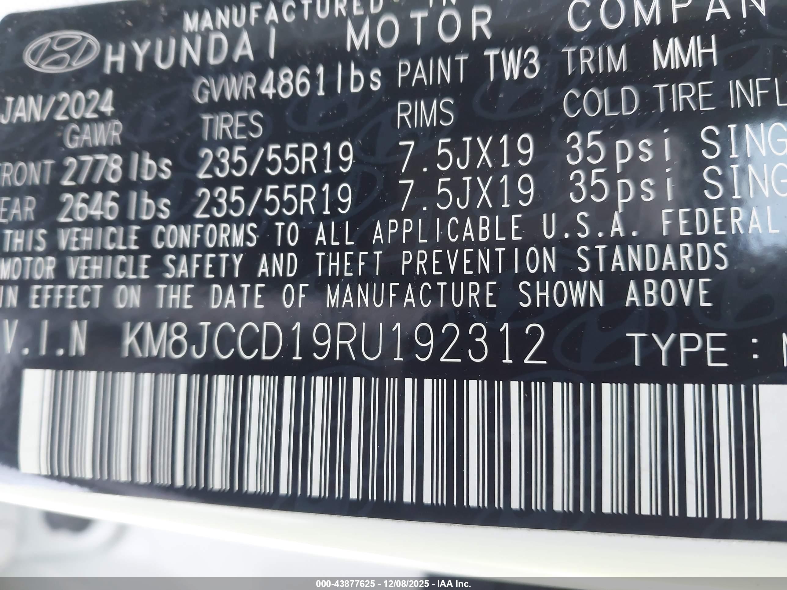 HYUNDAI TUCSON image 9