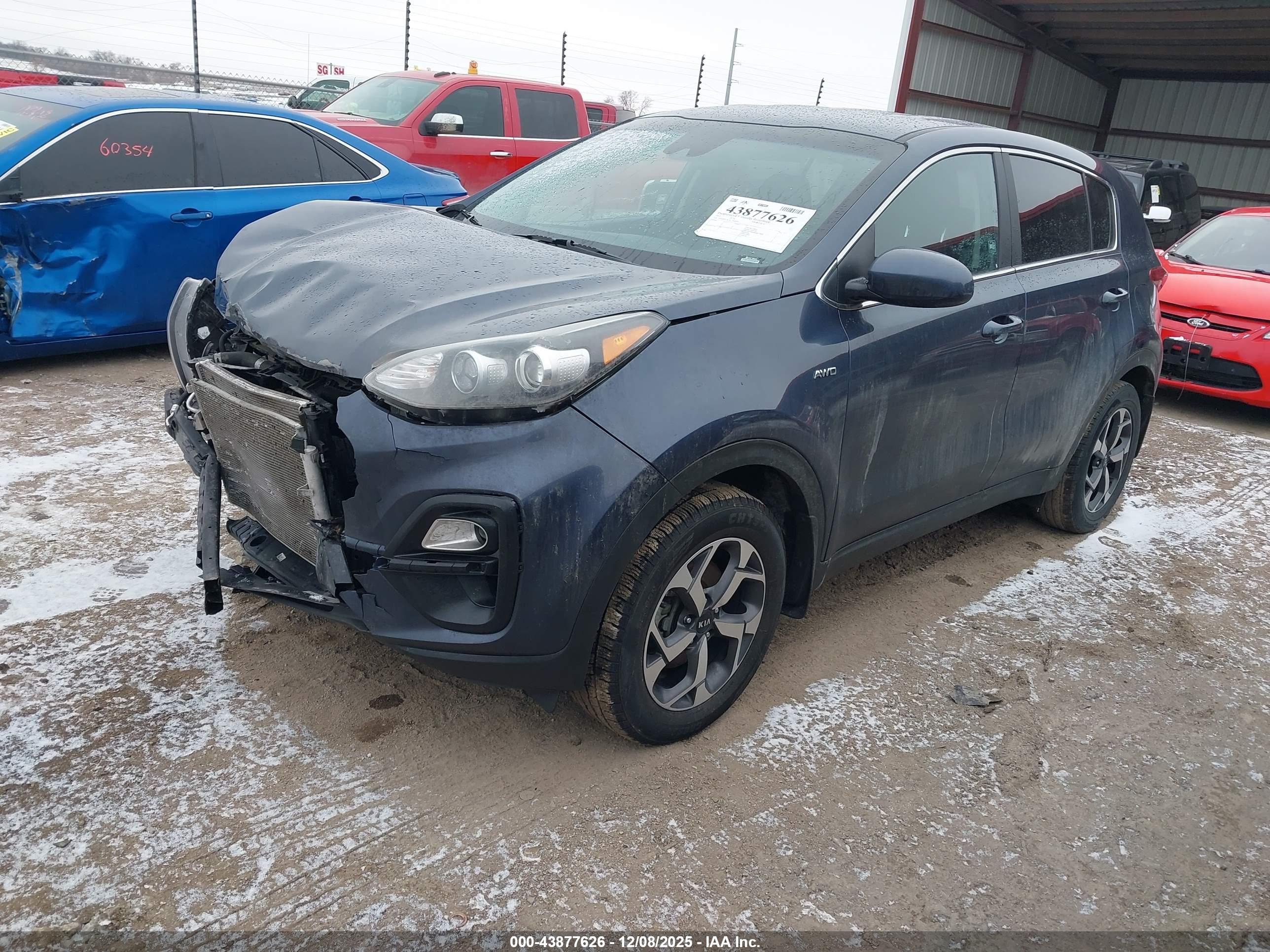 KIA SPORTAGE image 2