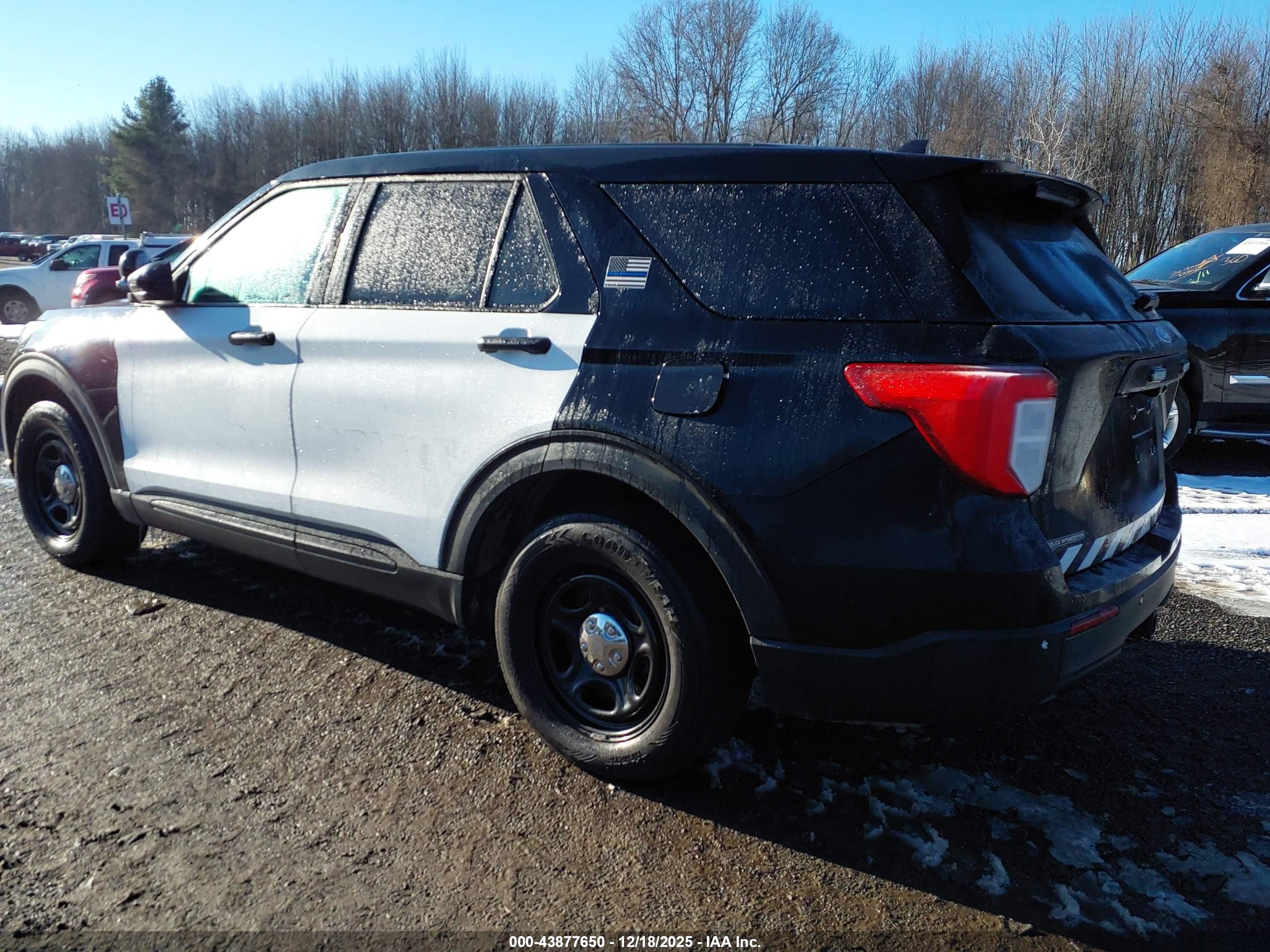 FORD POLICE image 3