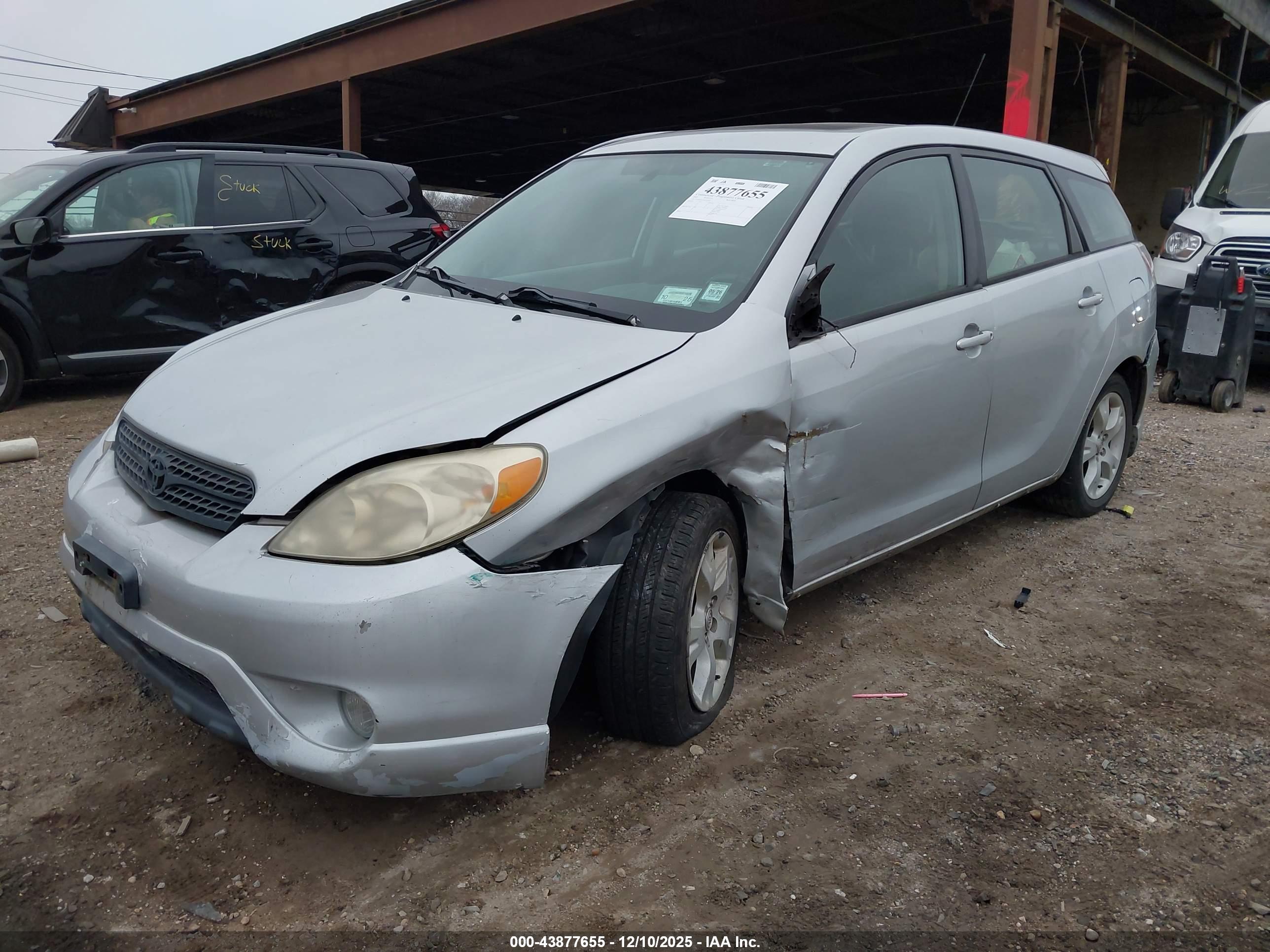 TOYOTA MATRIX image 6