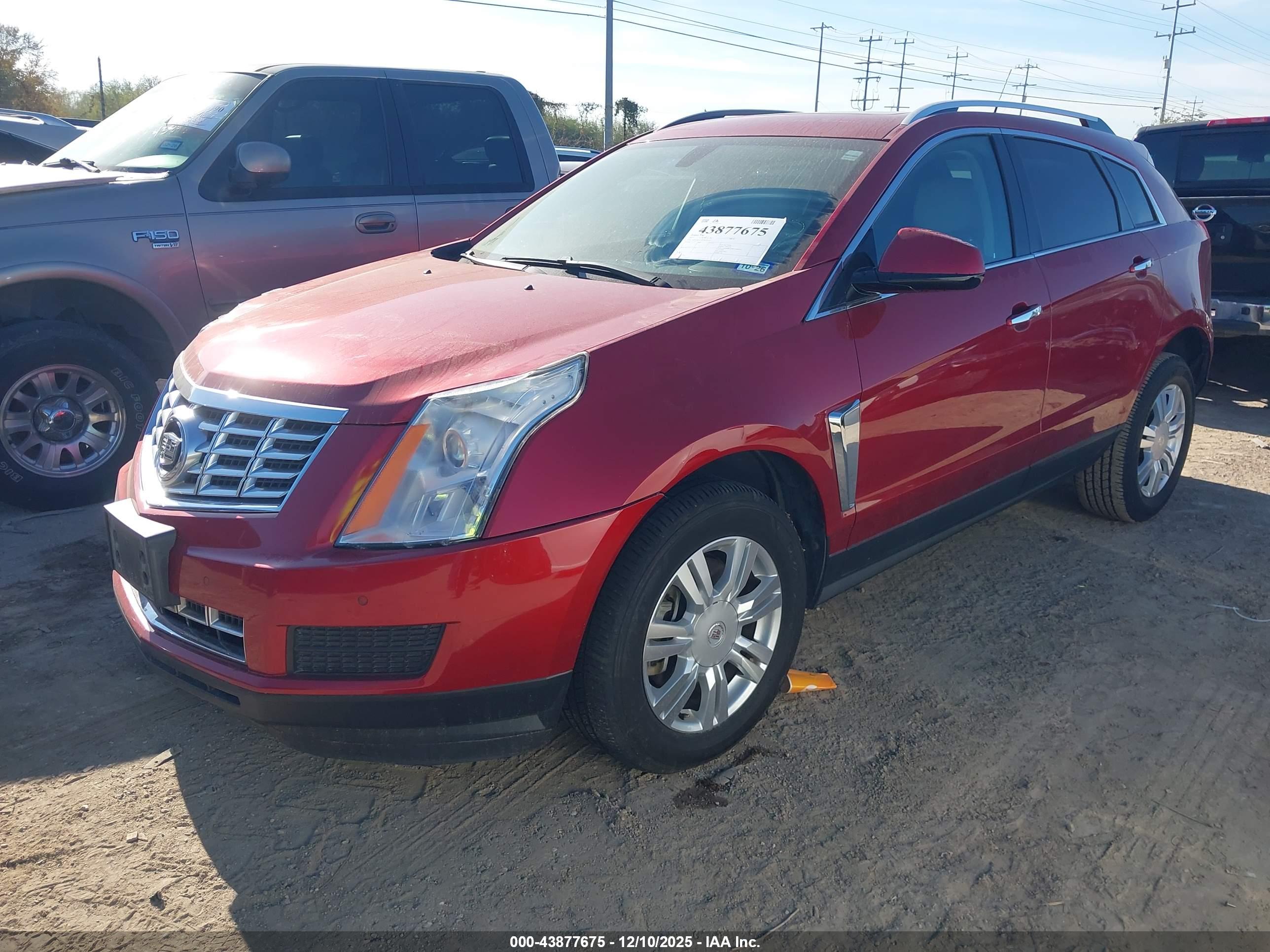 CADILLAC SRX image 2