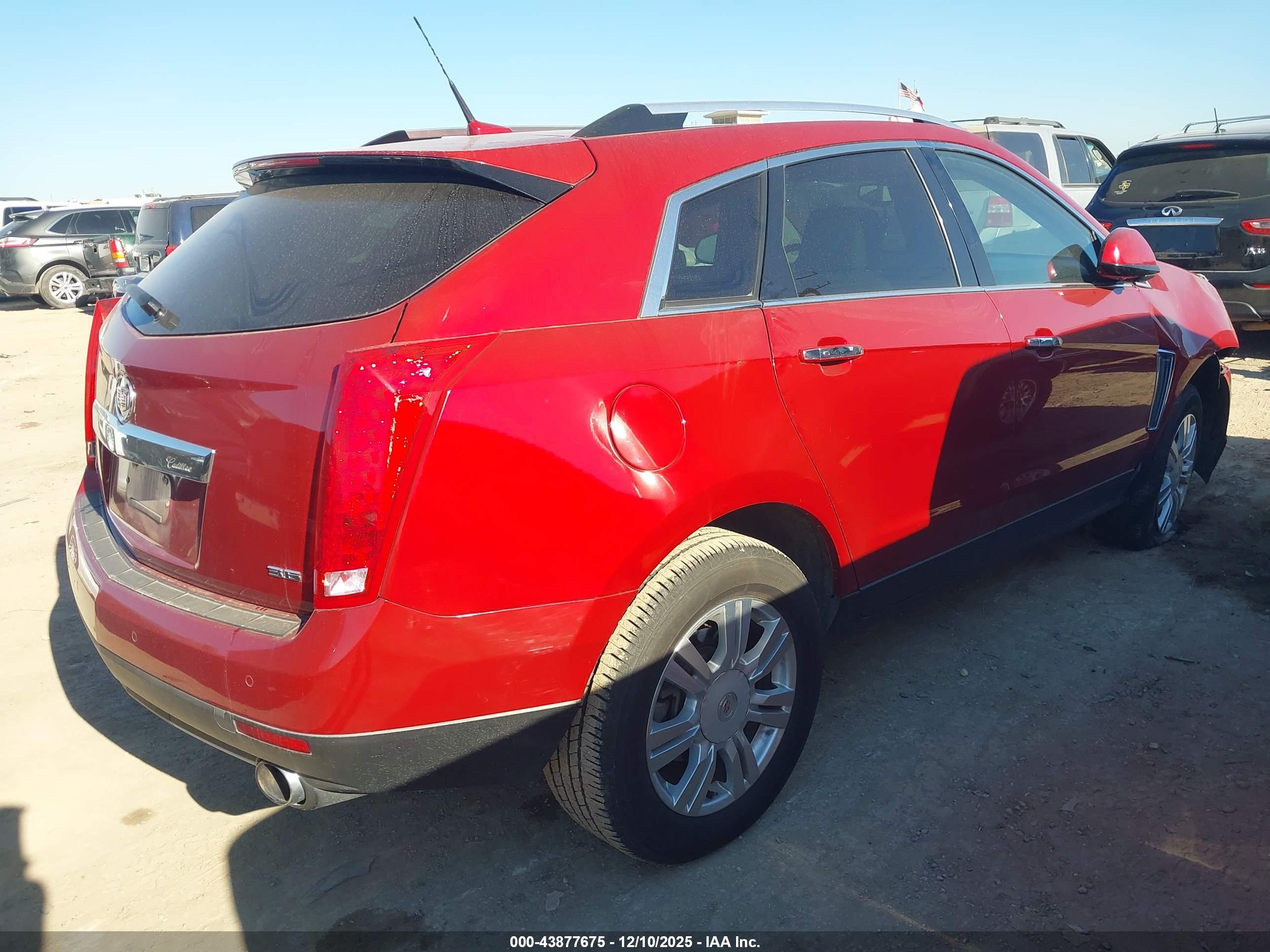 CADILLAC SRX image 4