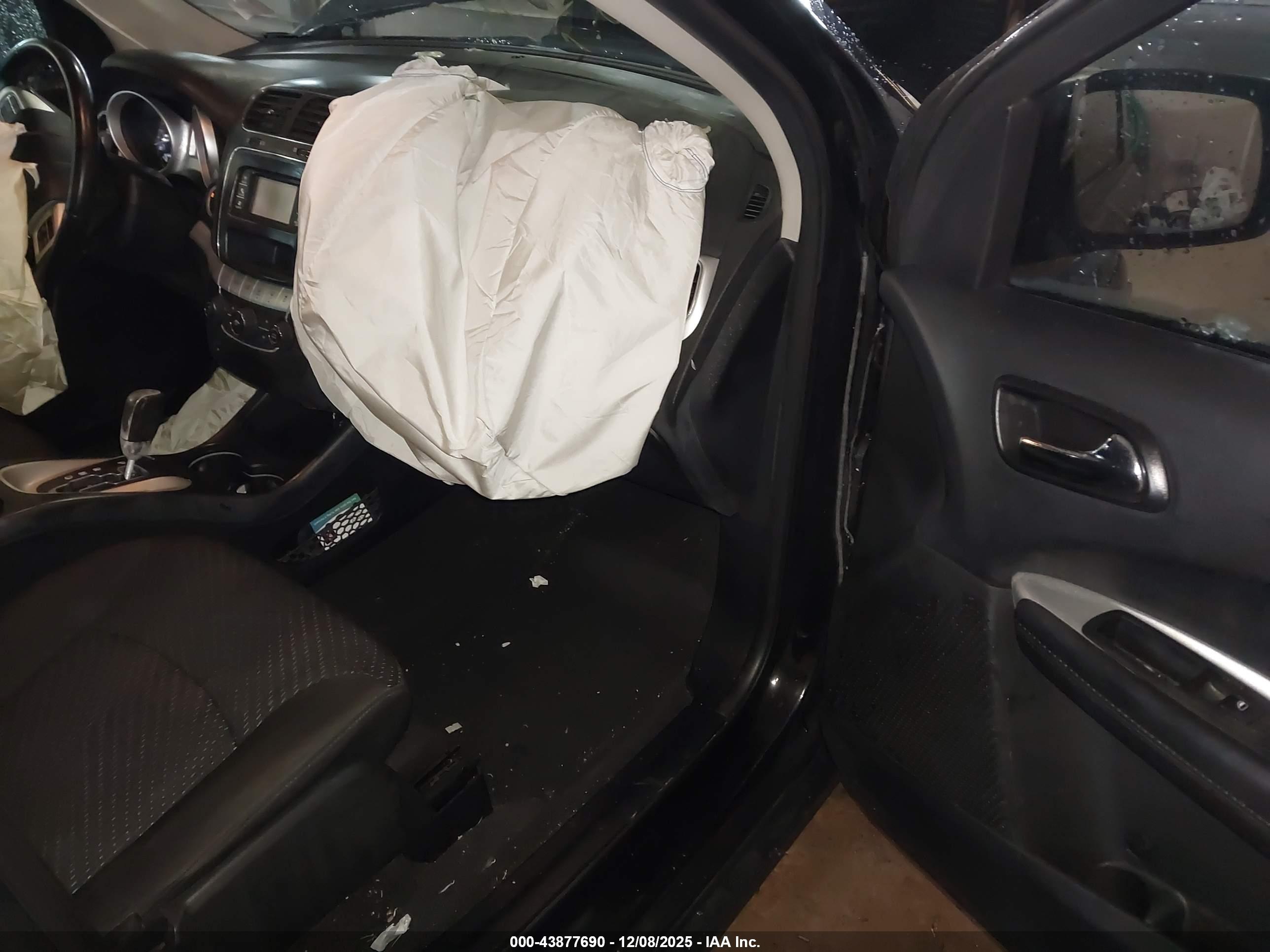 DODGE JOURNEY image 5