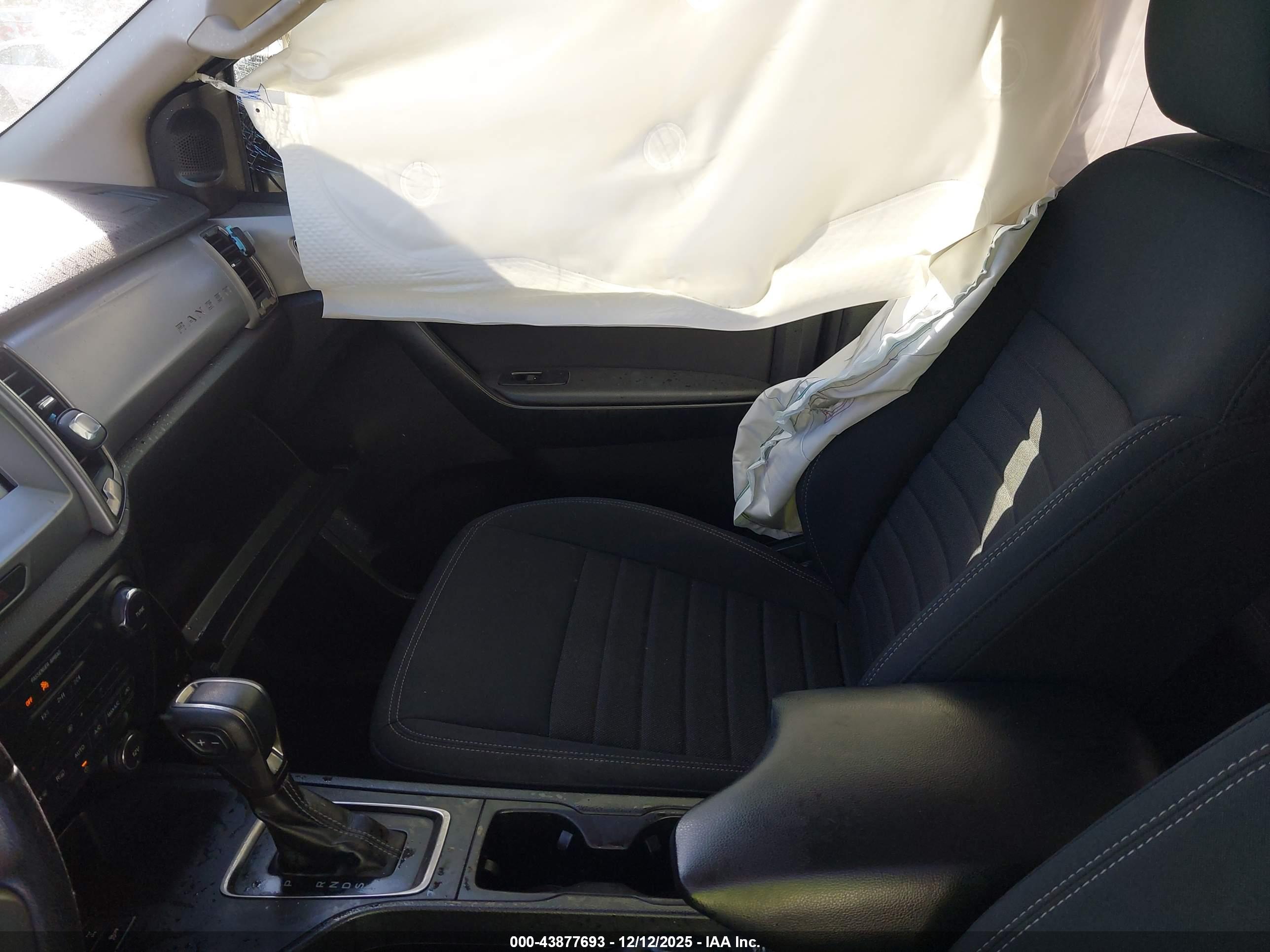 FORD RANGER image 5