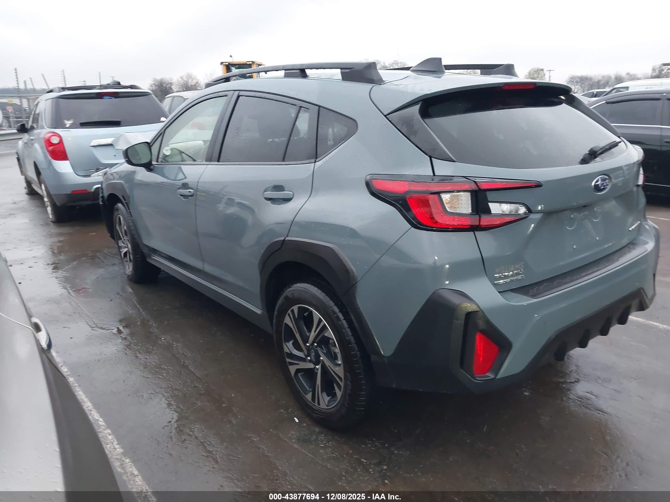 SUBARU CROSSTREK image 3