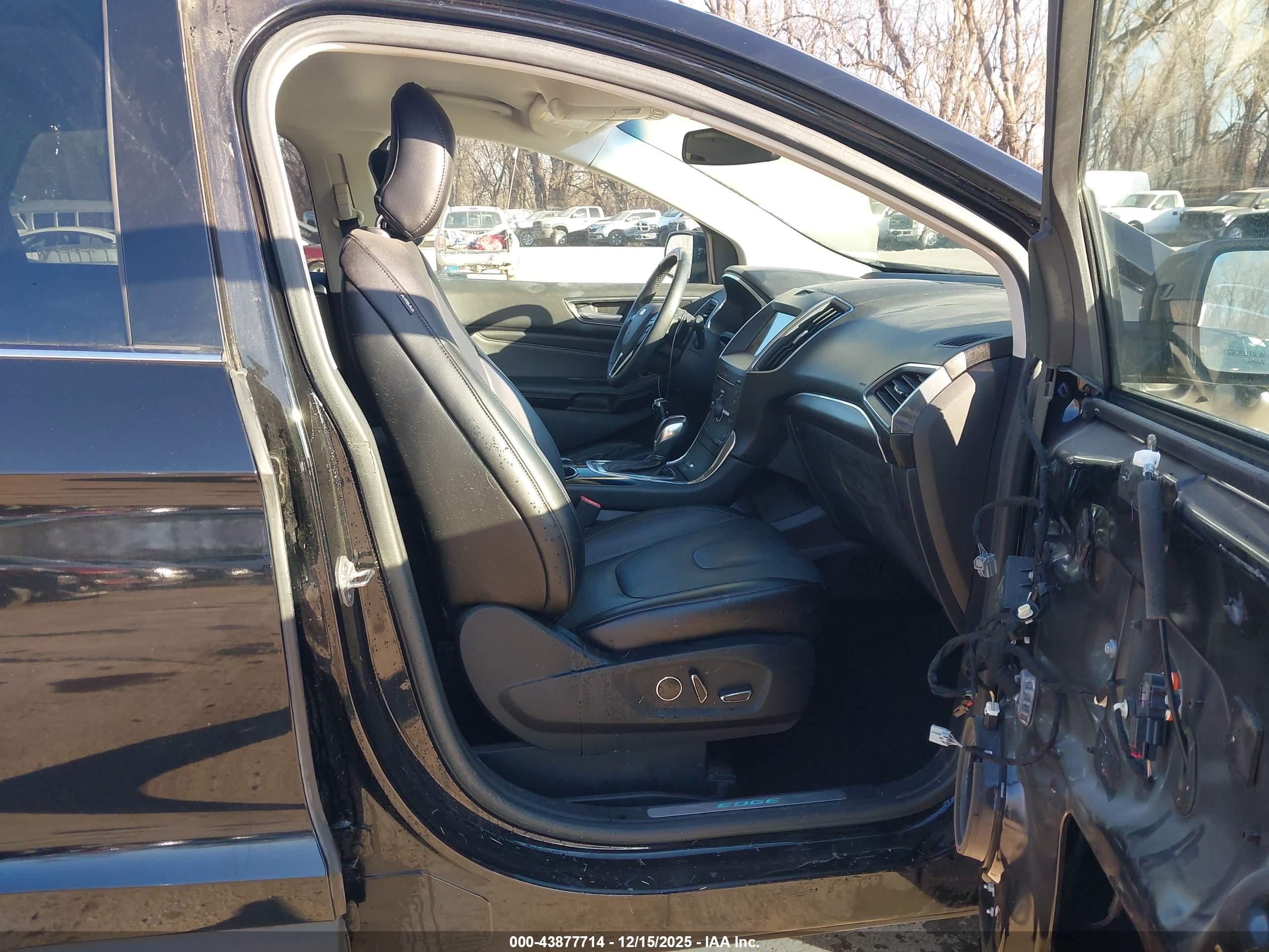 FORD EDGE image 5
