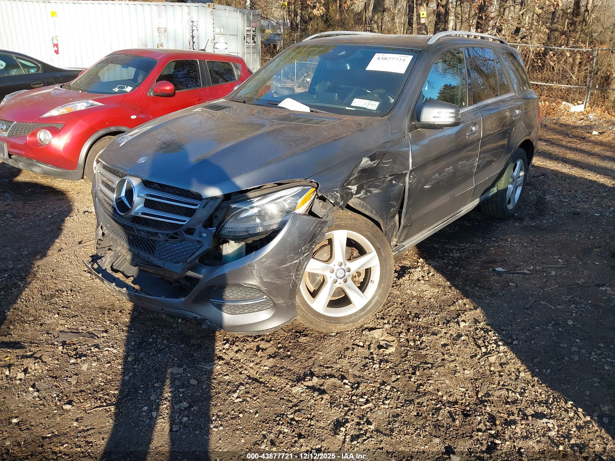 MERCEDES-BENZ GLE image 6