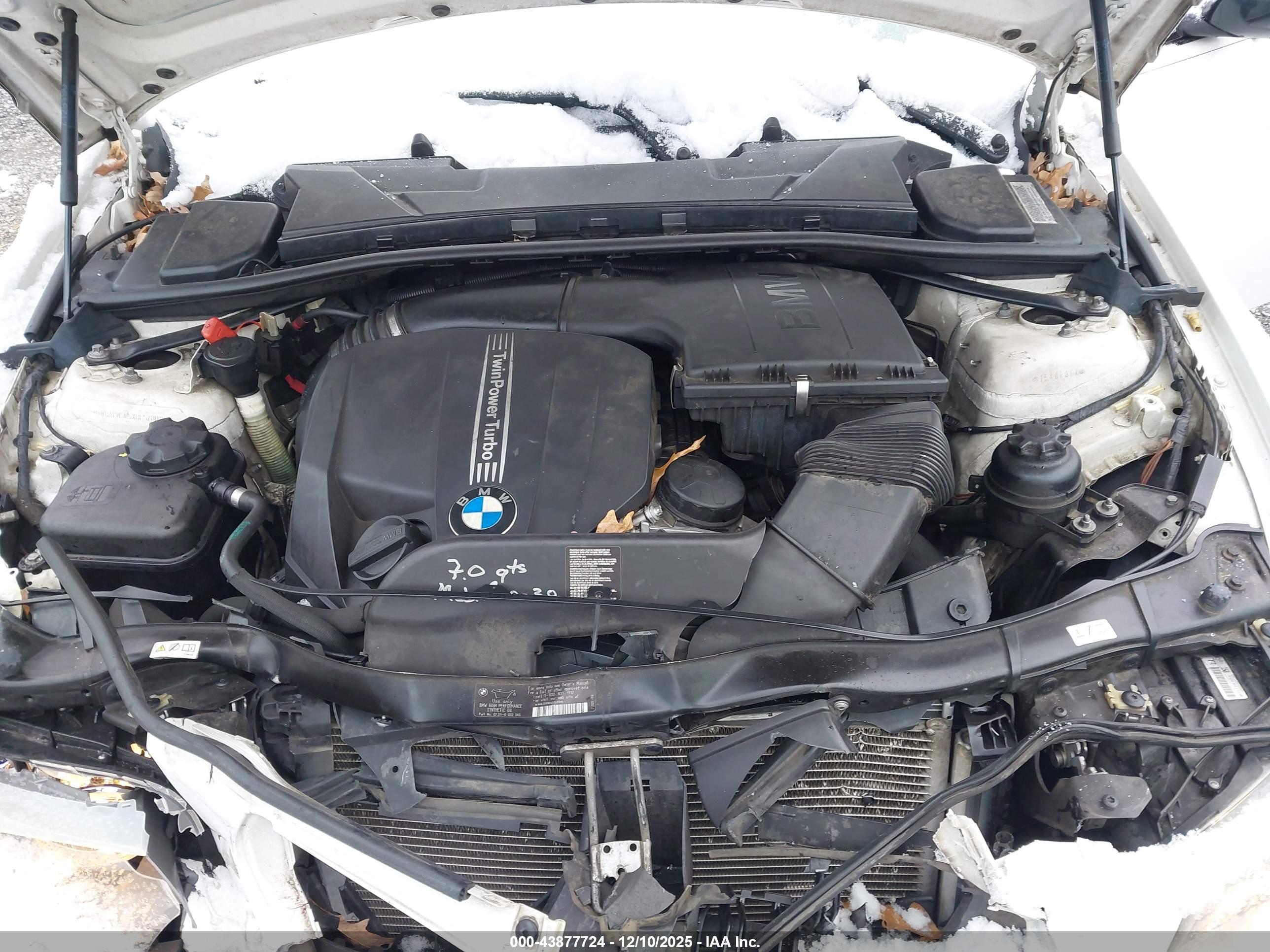 BMW 335I image 10