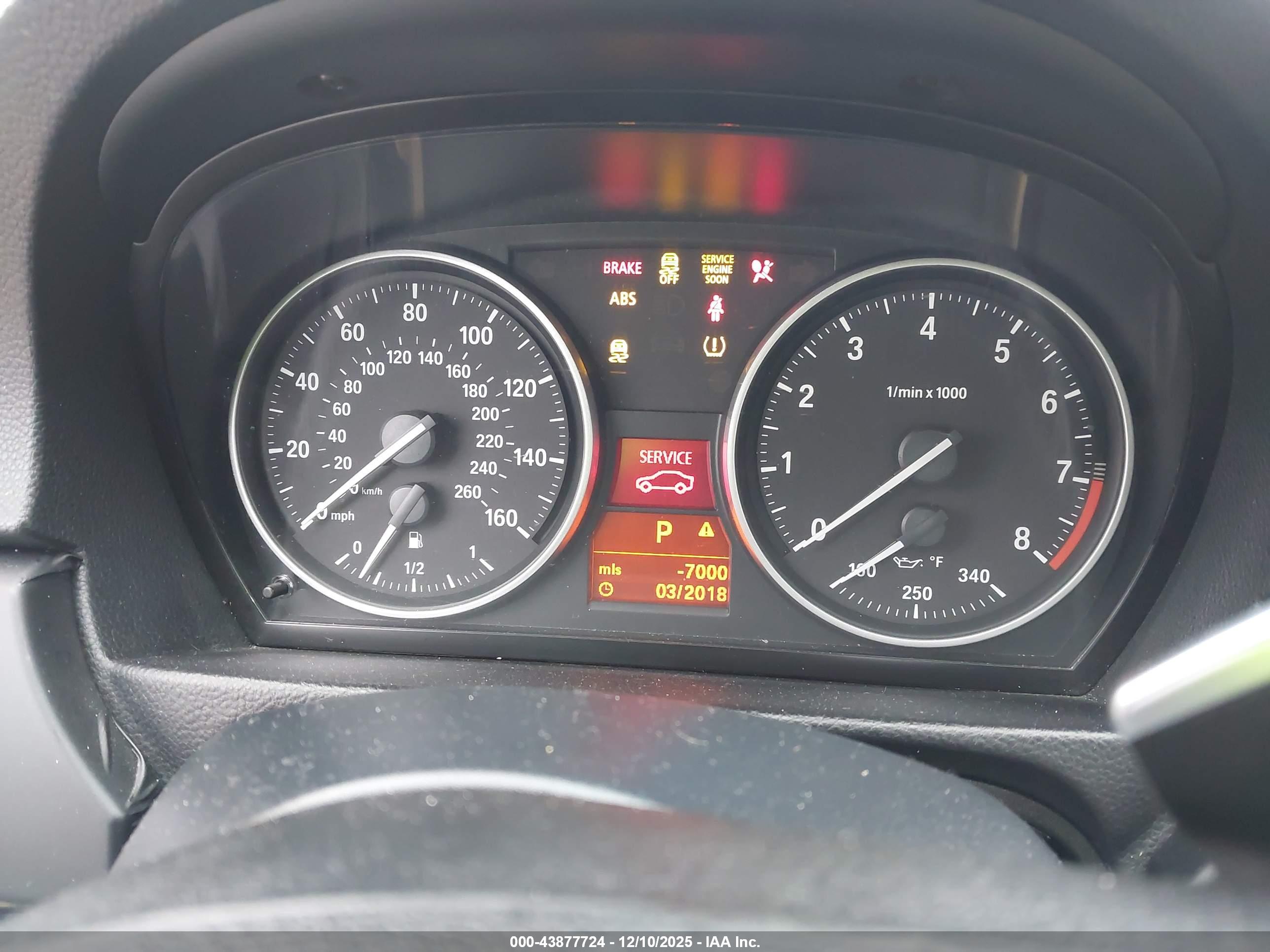 BMW 335I image 7