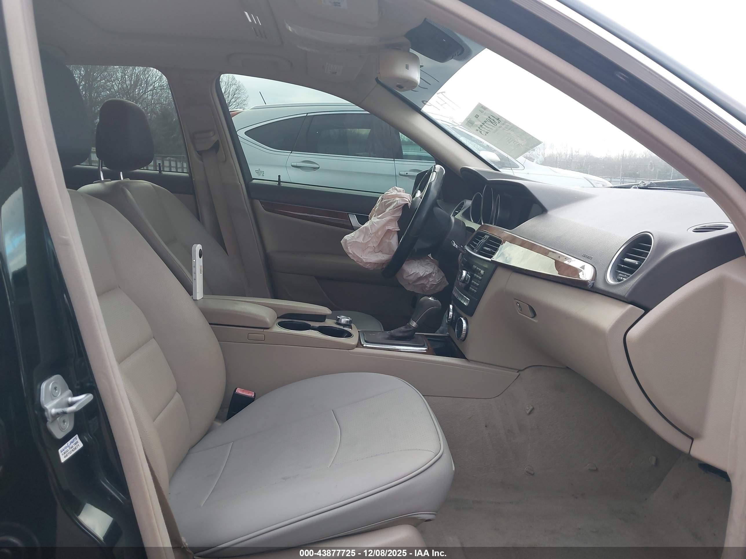 MERCEDES-BENZ C image 5