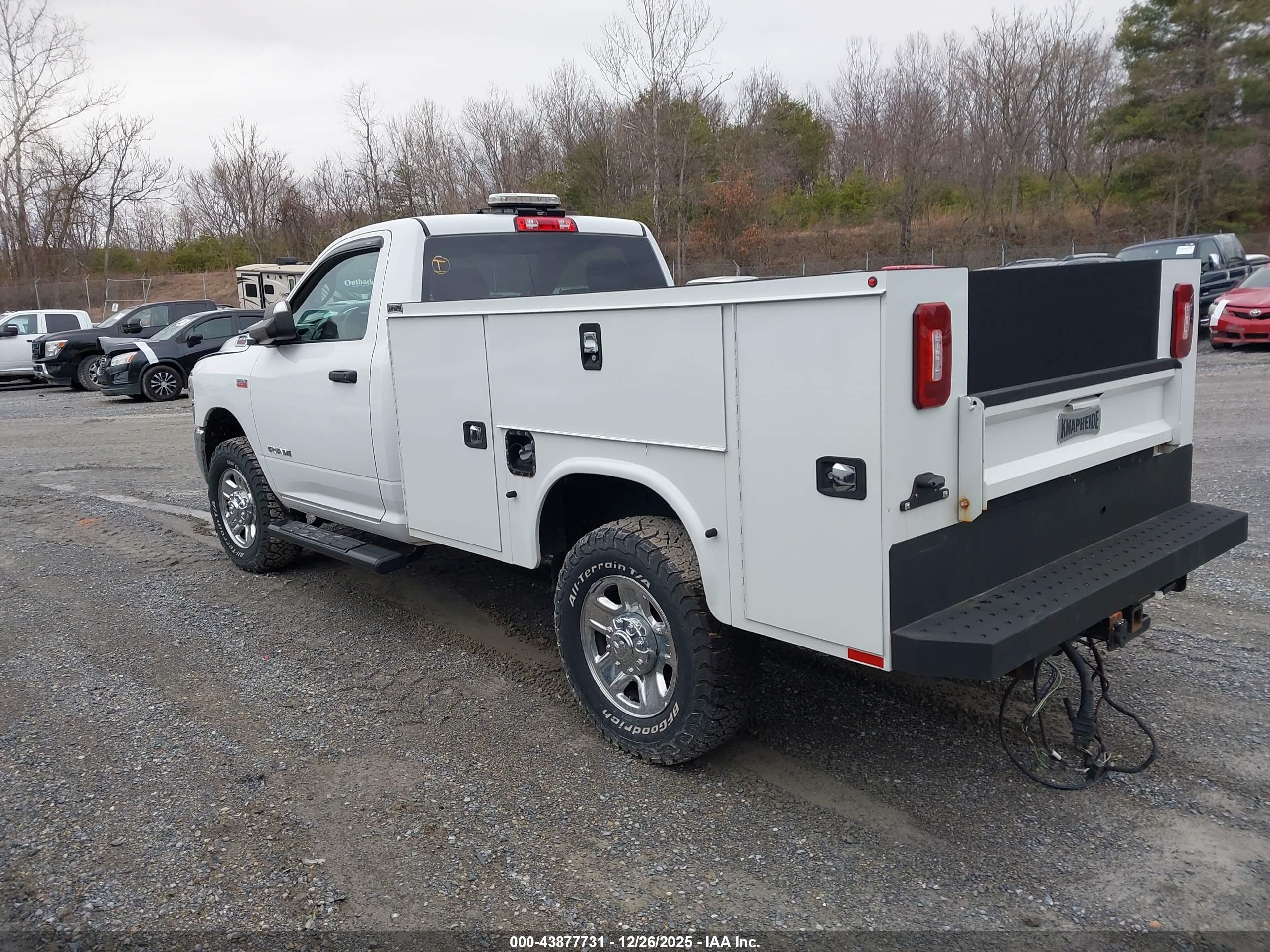 RAM 2500 image 3